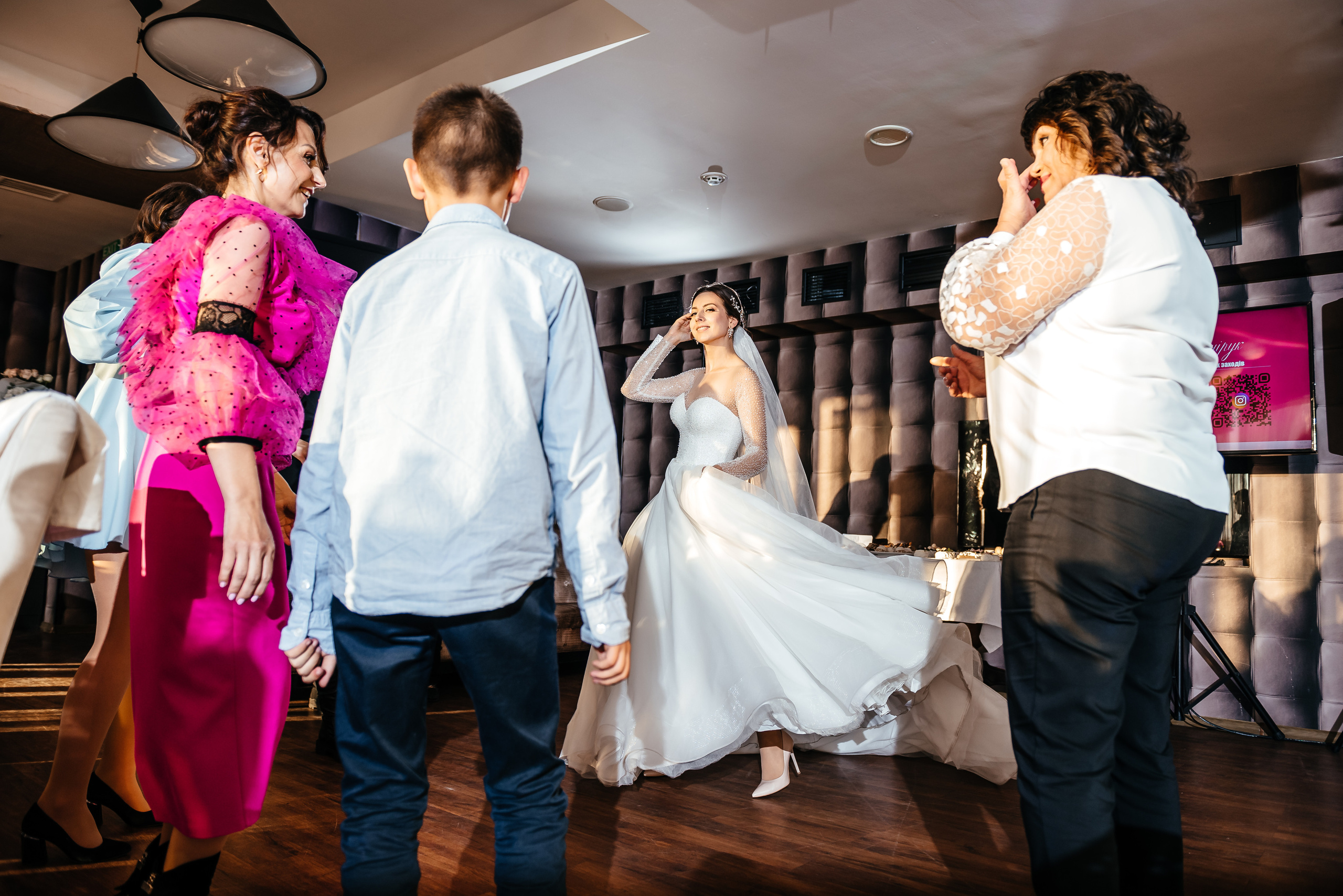 Юлія та Сергій (анонс). Весільний та сімейний фотограф Україна