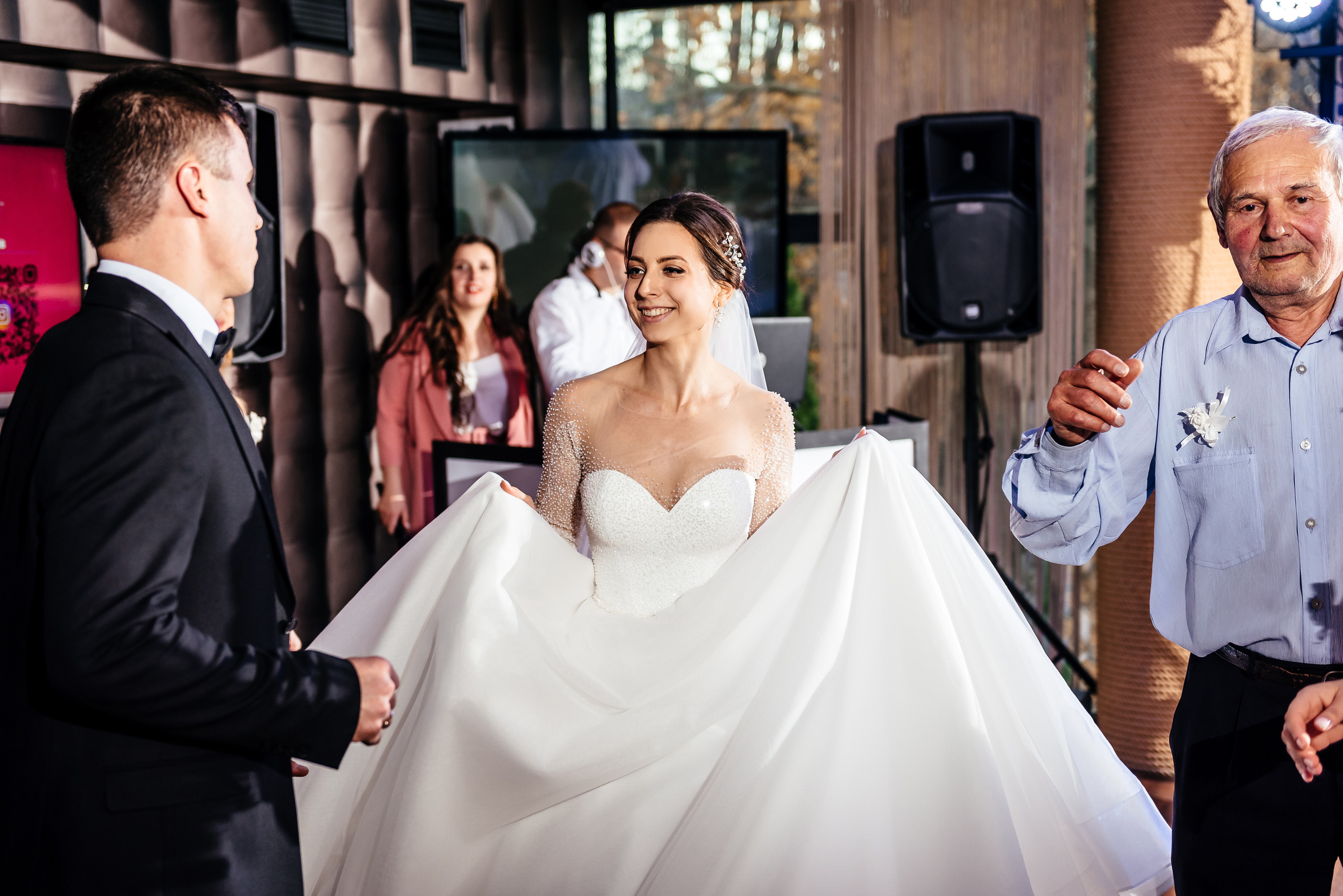 Юлія та Сергій (анонс). Весільний та сімейний фотограф Україна