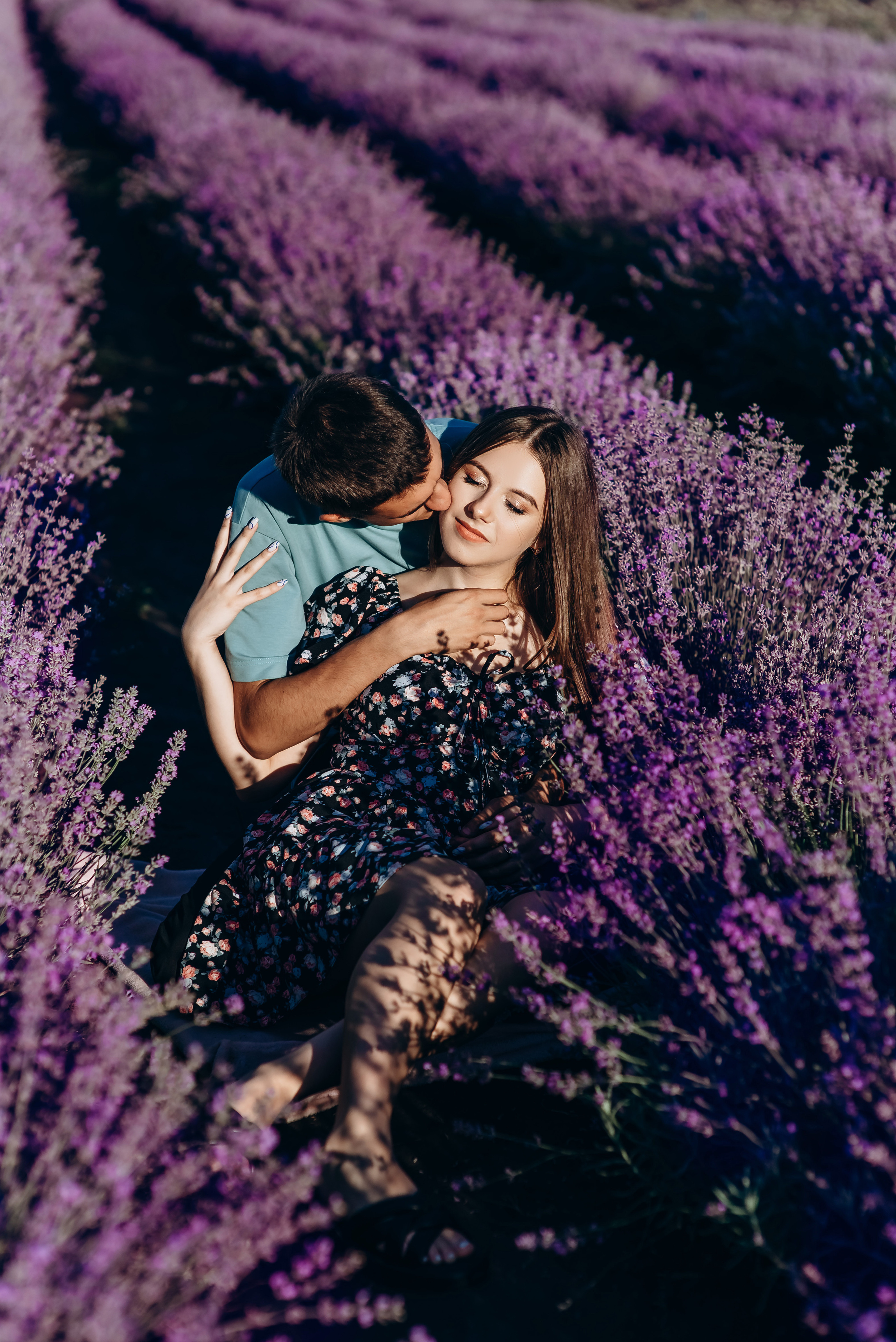 Таня і Діма лаванда. Весільний та сімейний фотограф Україна