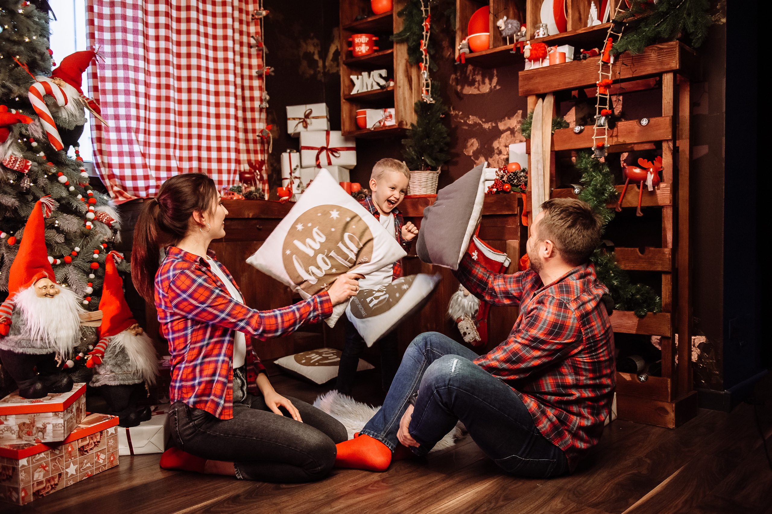 Новорічна та сімейн фотосесія. Весільний та сімейний фотограф Україна