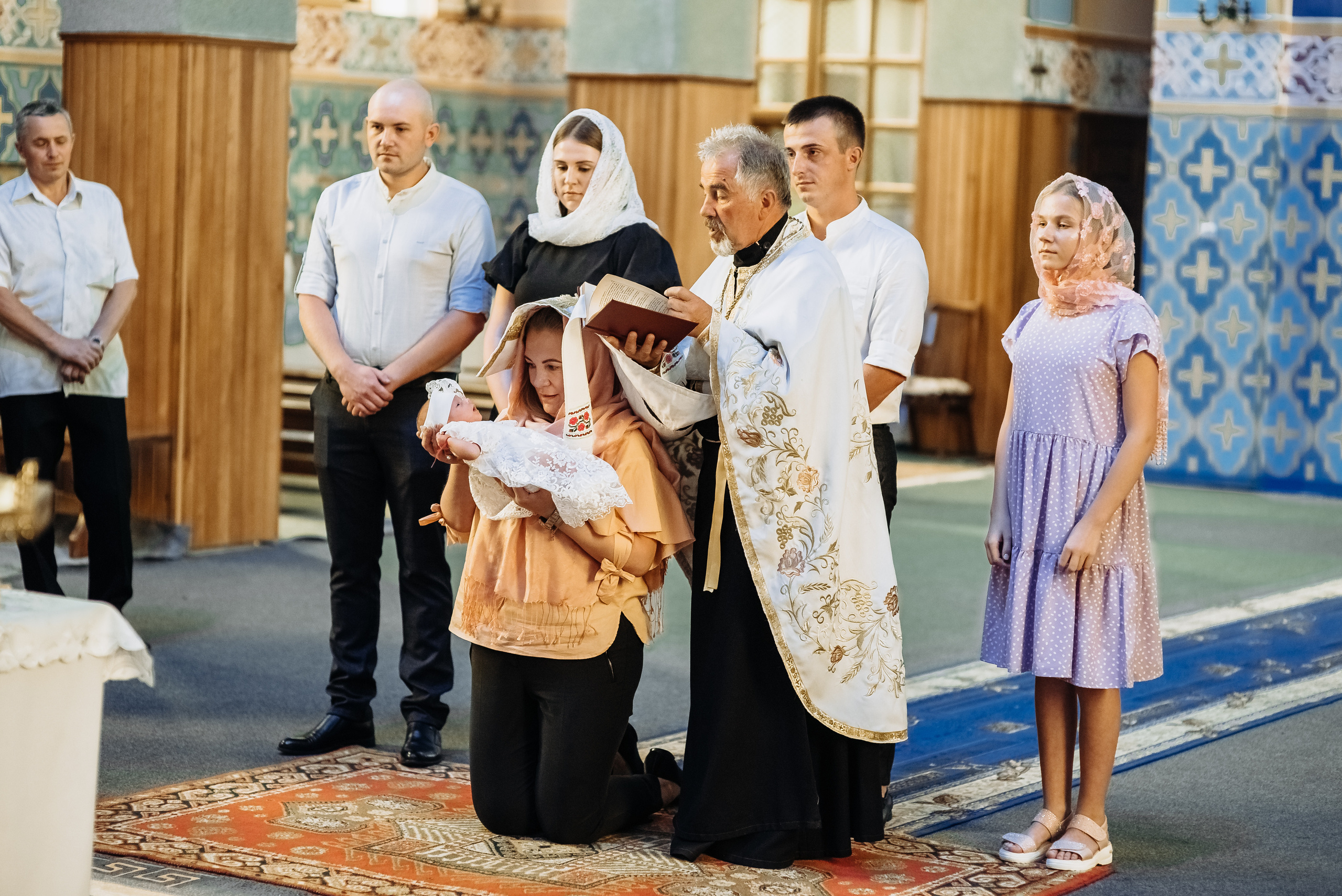 Таінство хрещення. Весільний та сімейний фотограф Україна