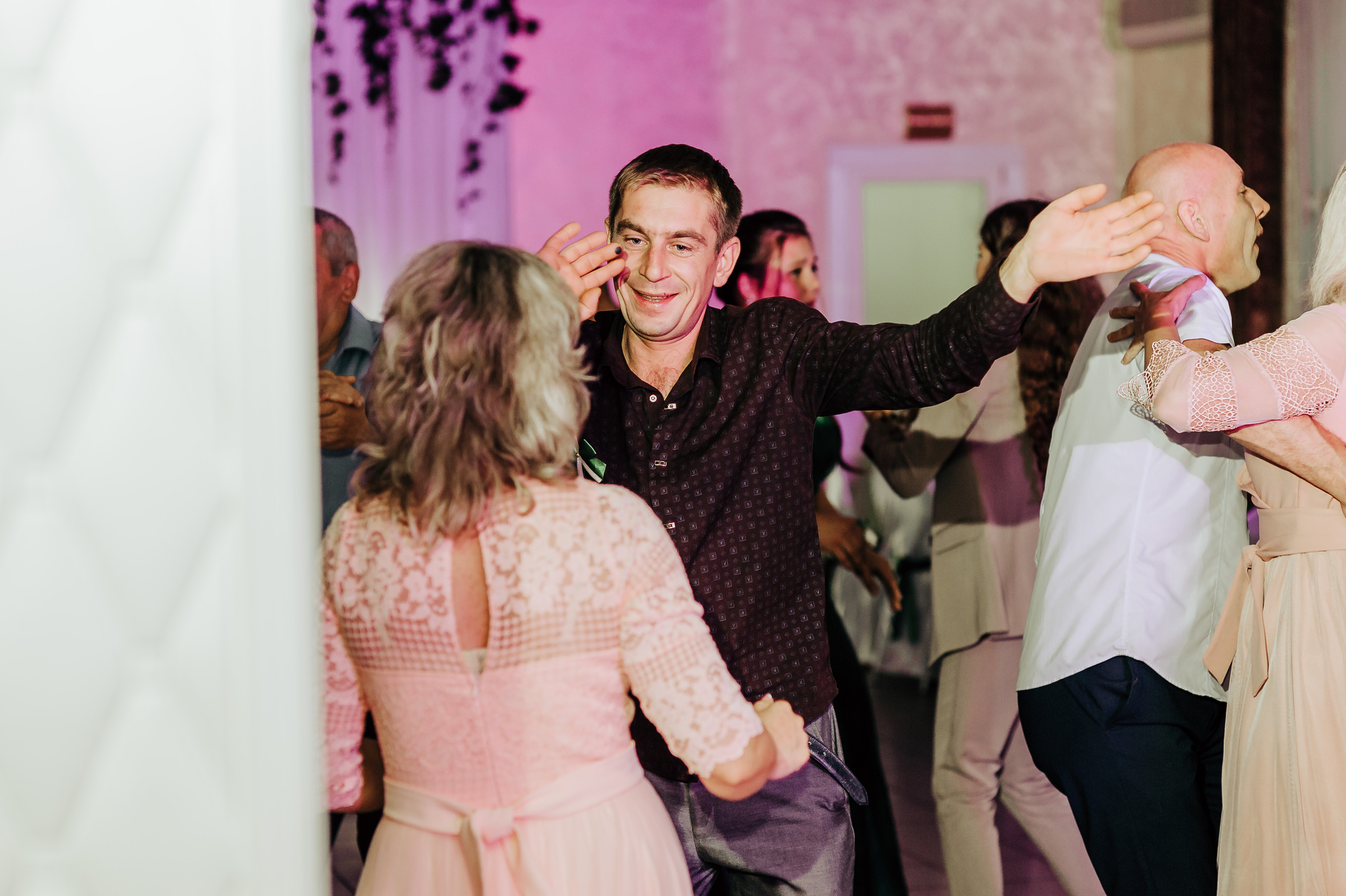 Весілля Тані та Валентина. Весільний та сімейний фотограф Україна