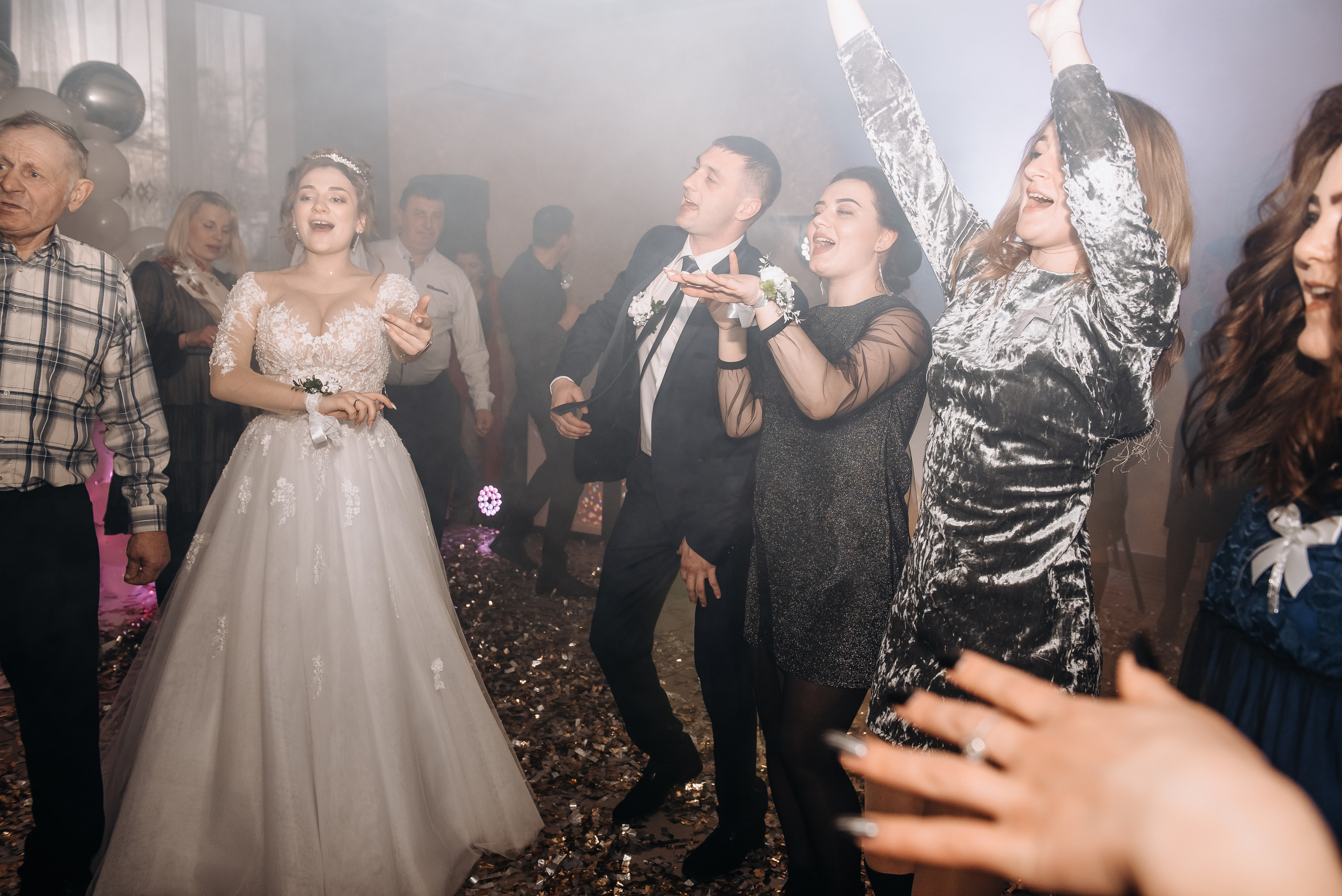 Весілля Юліі та Міши. Весільний та сімейний фотограф Україна