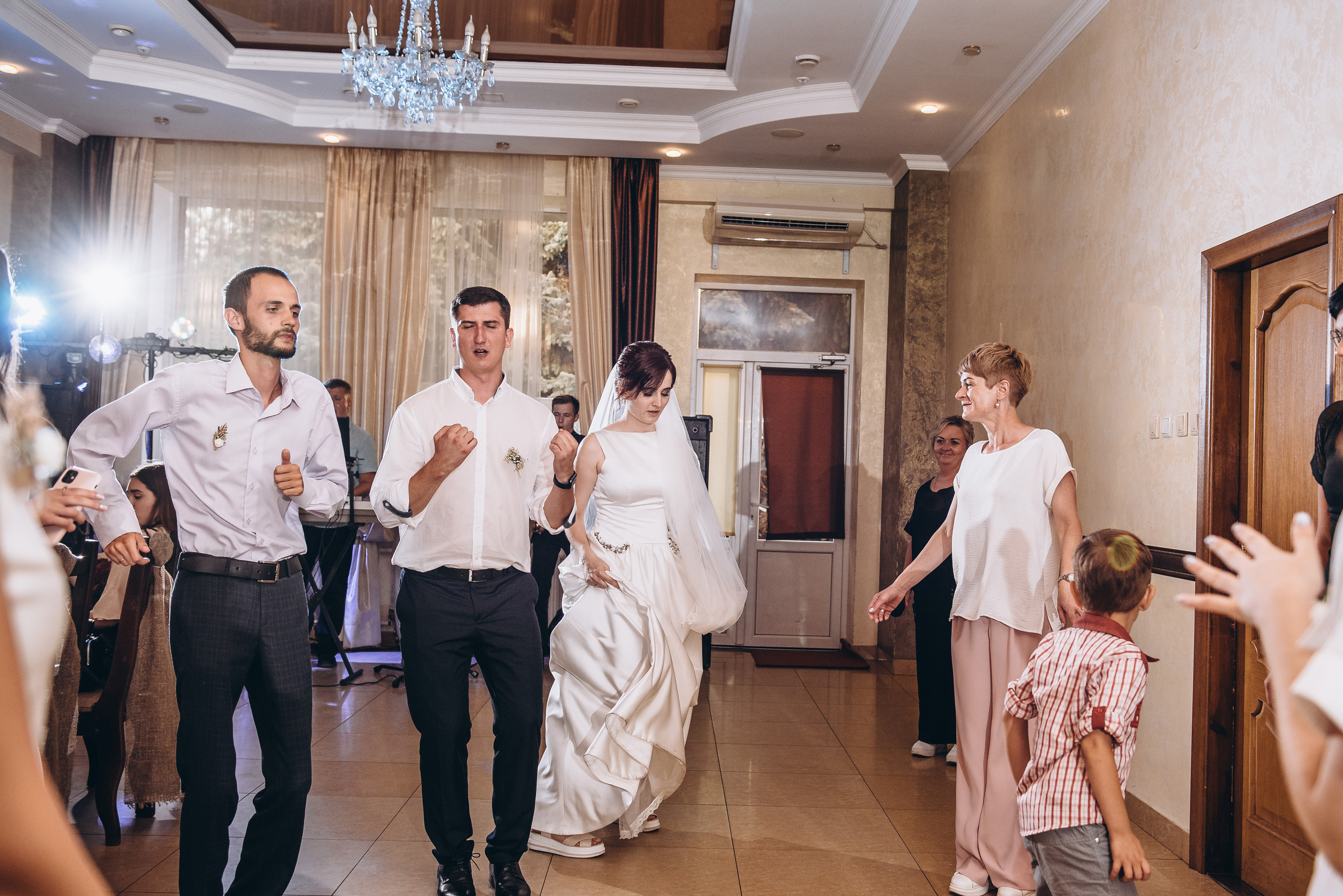 Весілля Юліі та Вови. Весільний та сімейний фотограф Україна