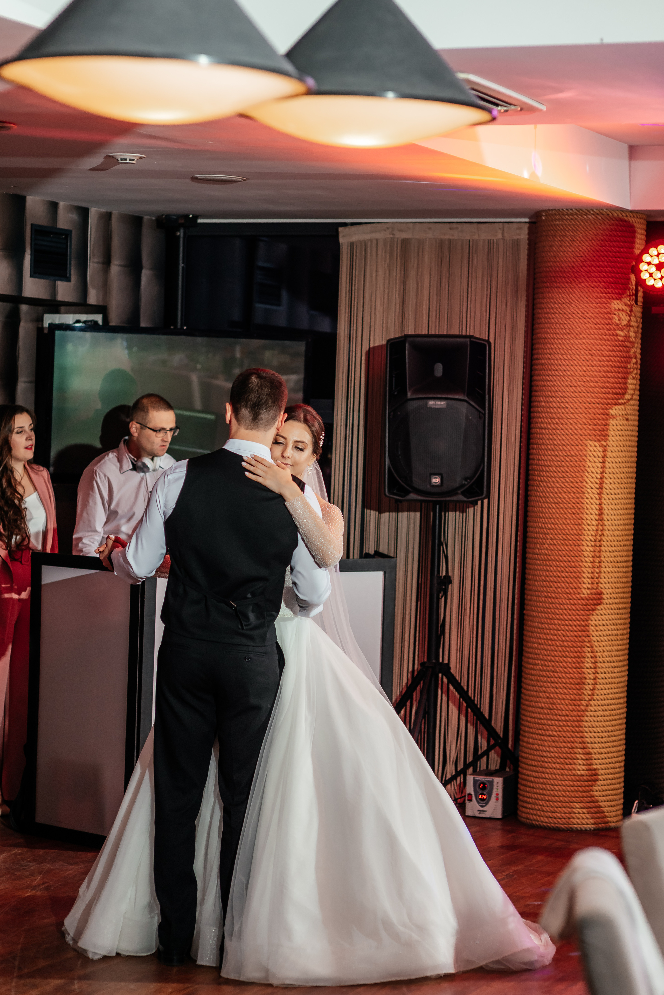 Юлія та Сергій (анонс). Весільний та сімейний фотограф Україна