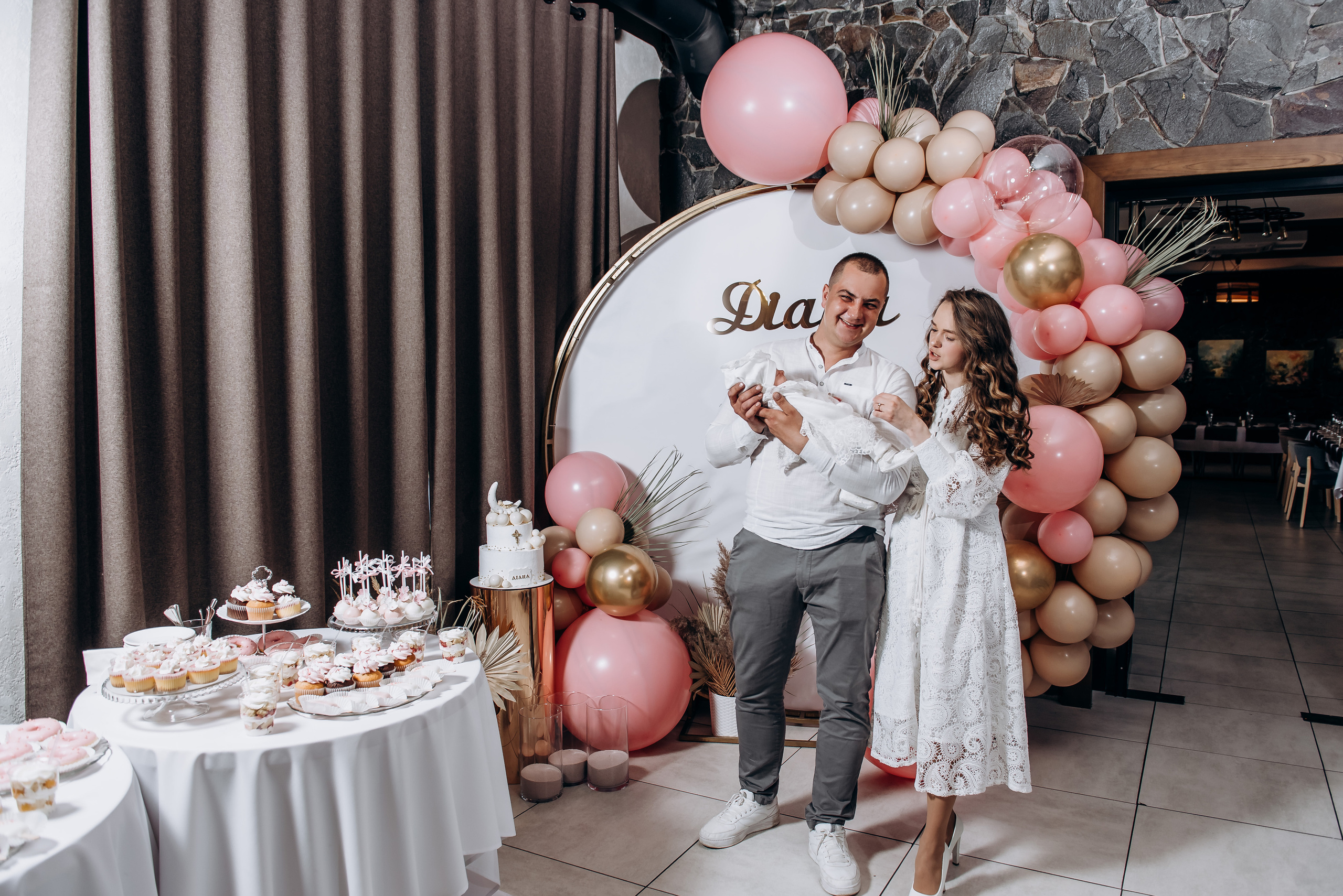 Таінство хрещення. Весільний та сімейний фотограф Україна