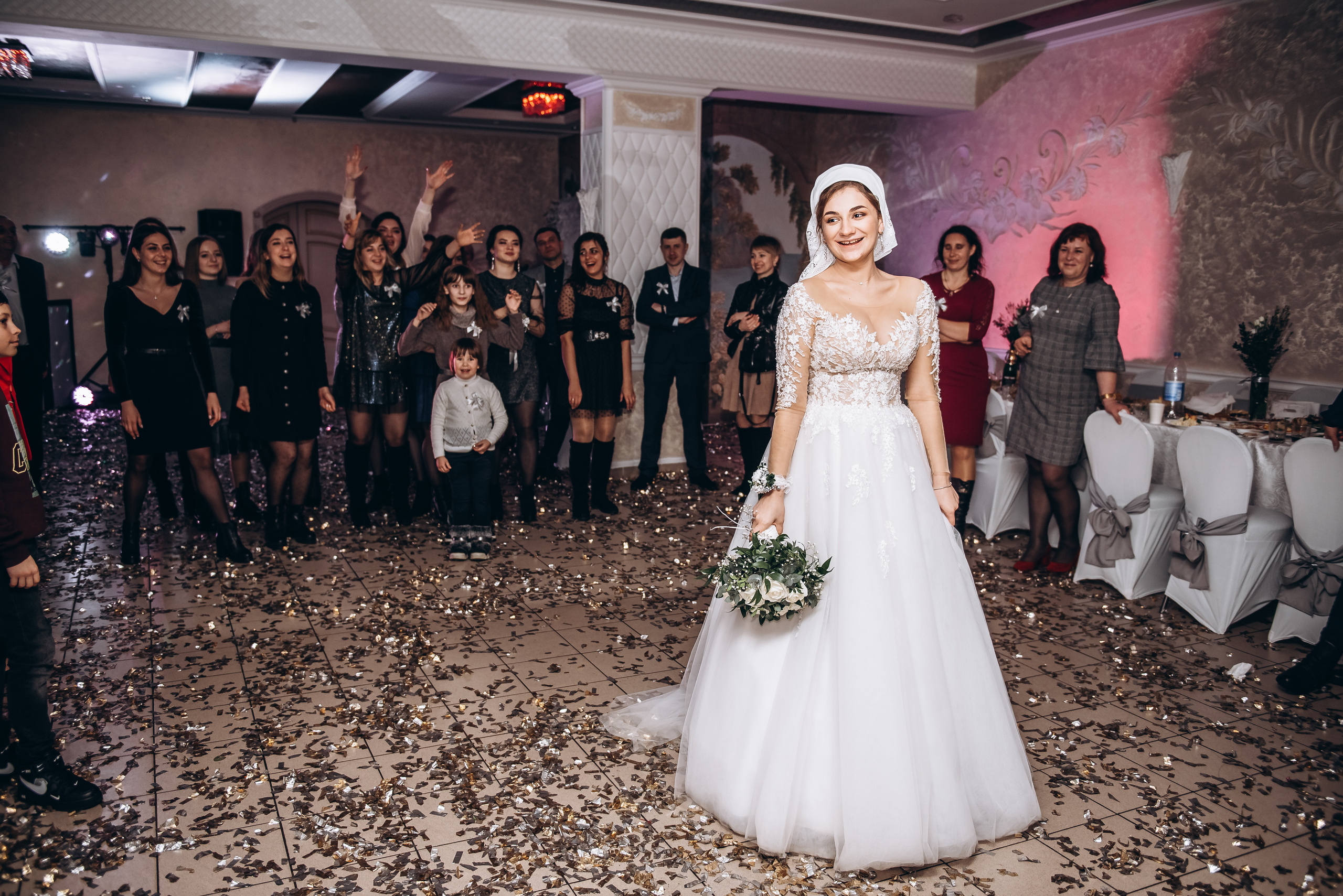 Весільна фотосесія. Весільний та сімейний фотограф Україна