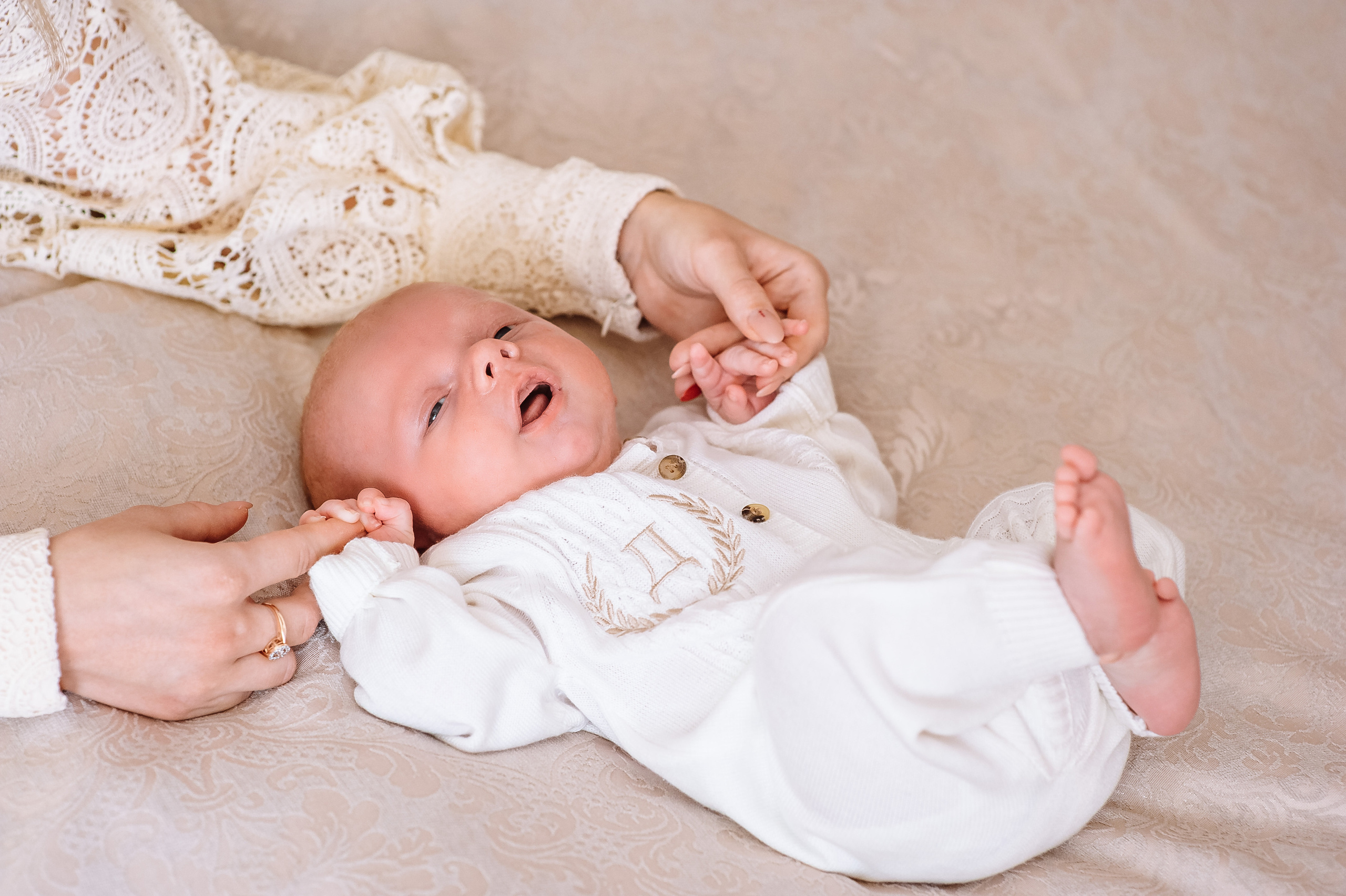 Таінство хрещення. Весільний та сімейний фотограф Україна