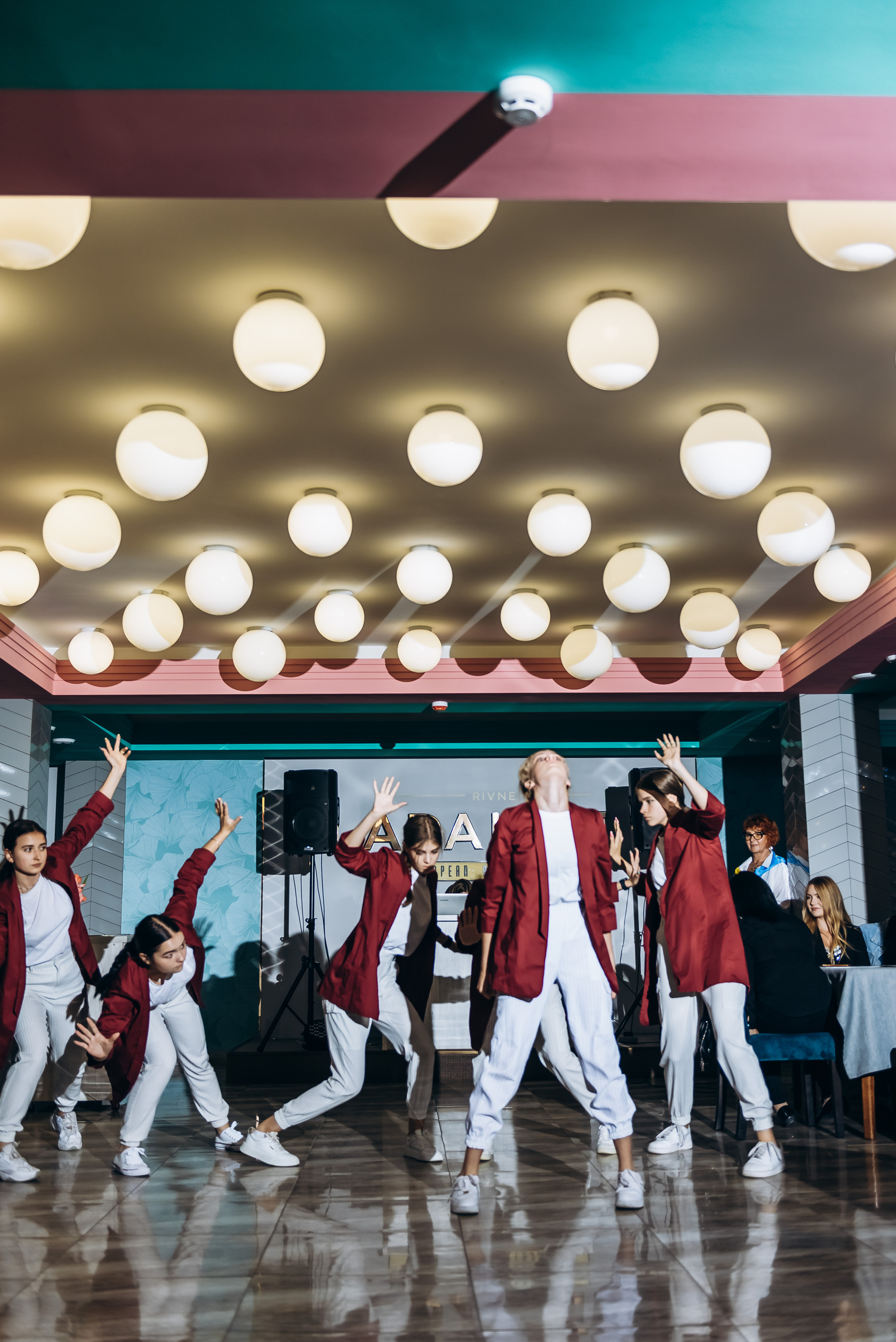 Журнал «Рівняни». Весільний та сімейний фотограф Україна