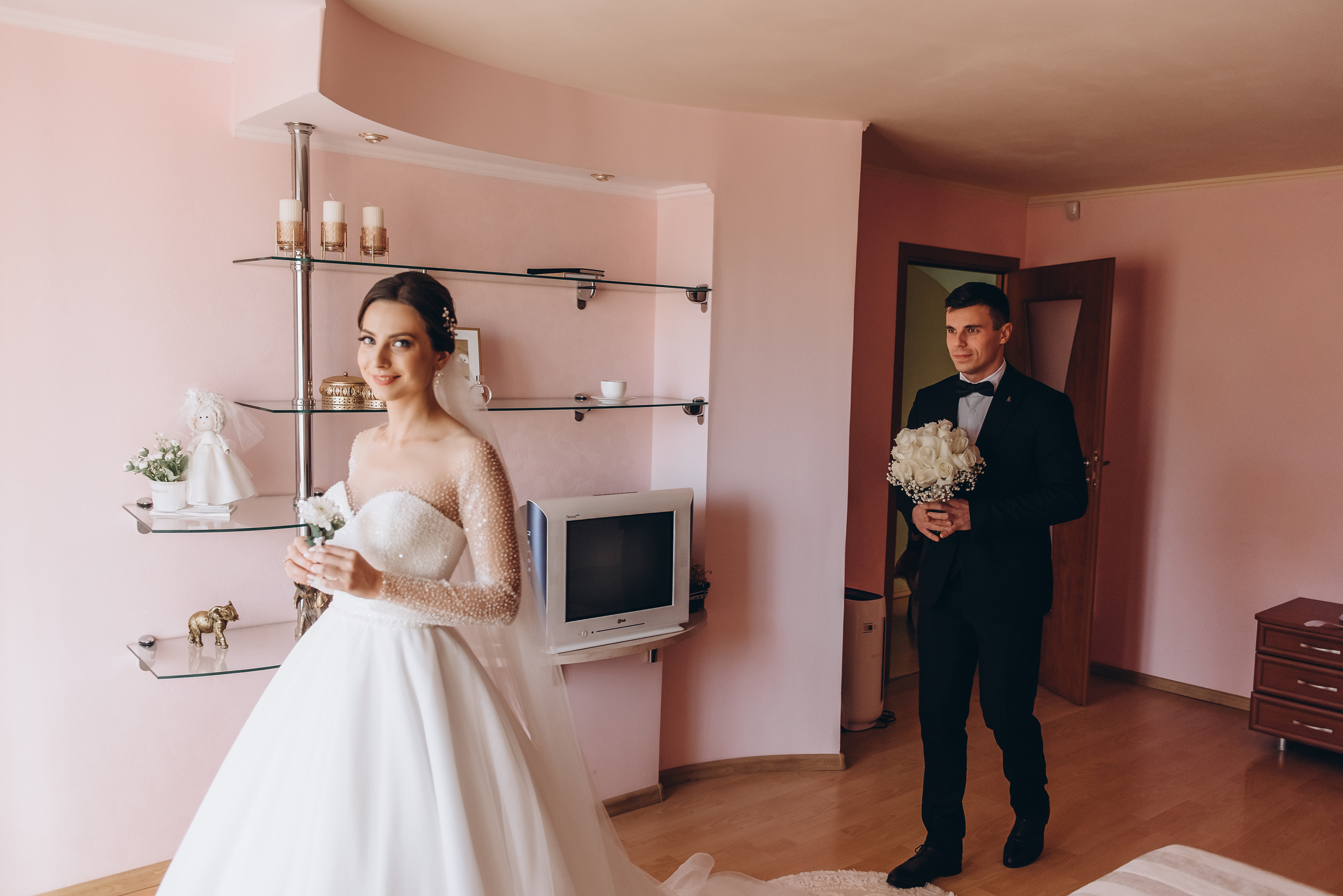 Юлія та Сергій (анонс). Весільний та сімейний фотограф Україна