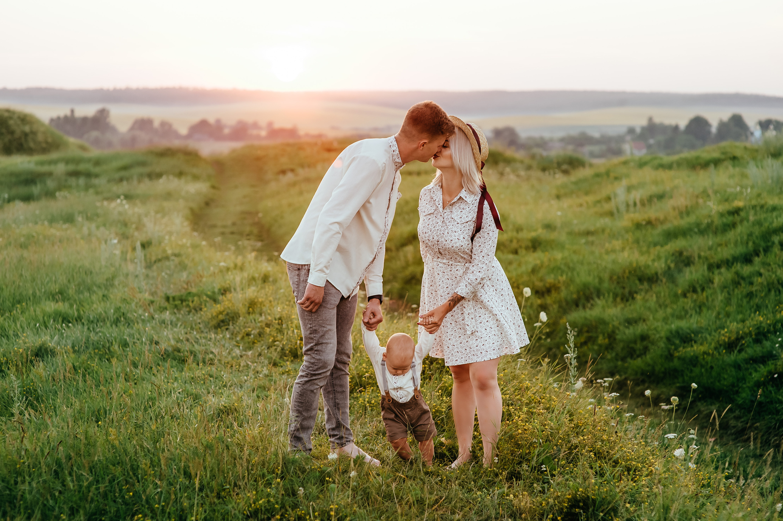 Аня сім*я. Весільний та сімейний фотограф Україна