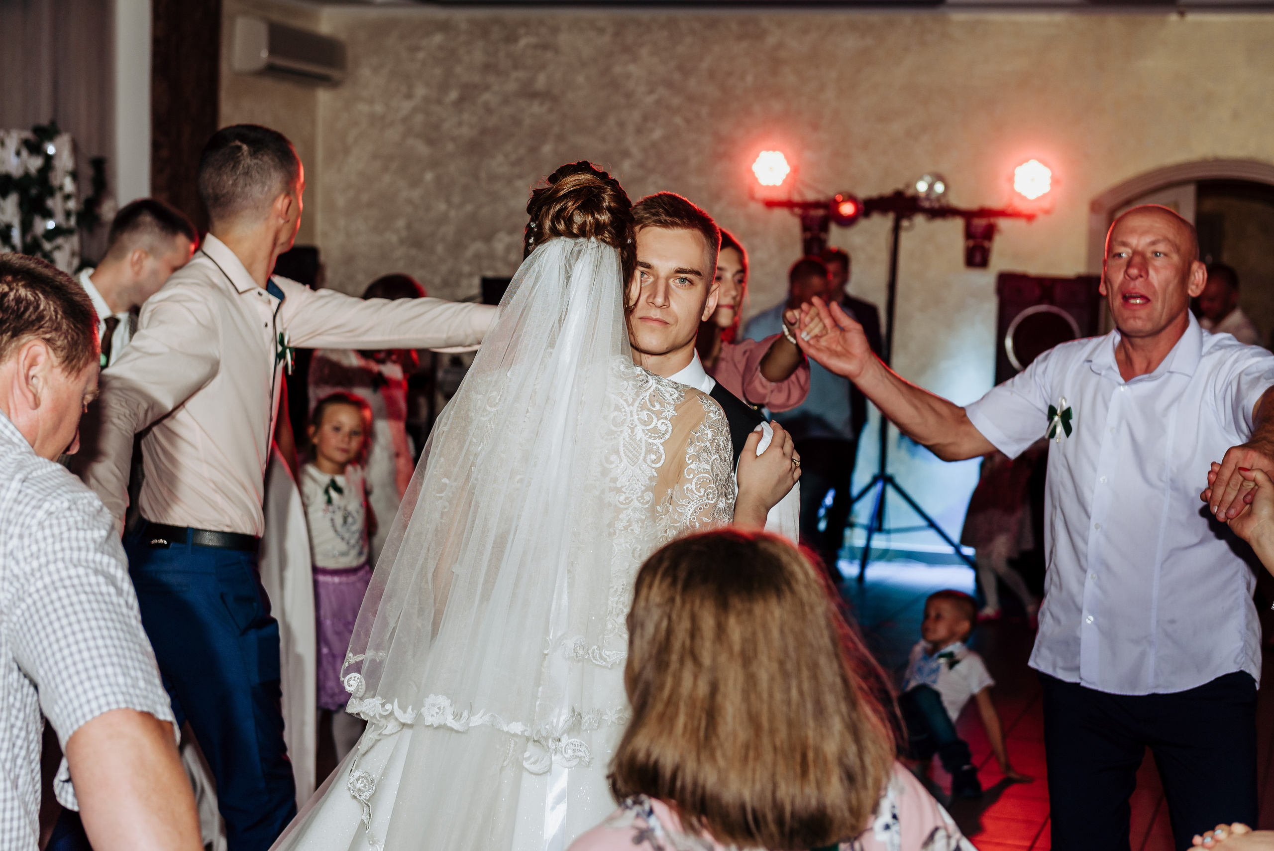 Весілля Тані та Валентина. Весільний та сімейний фотограф Україна