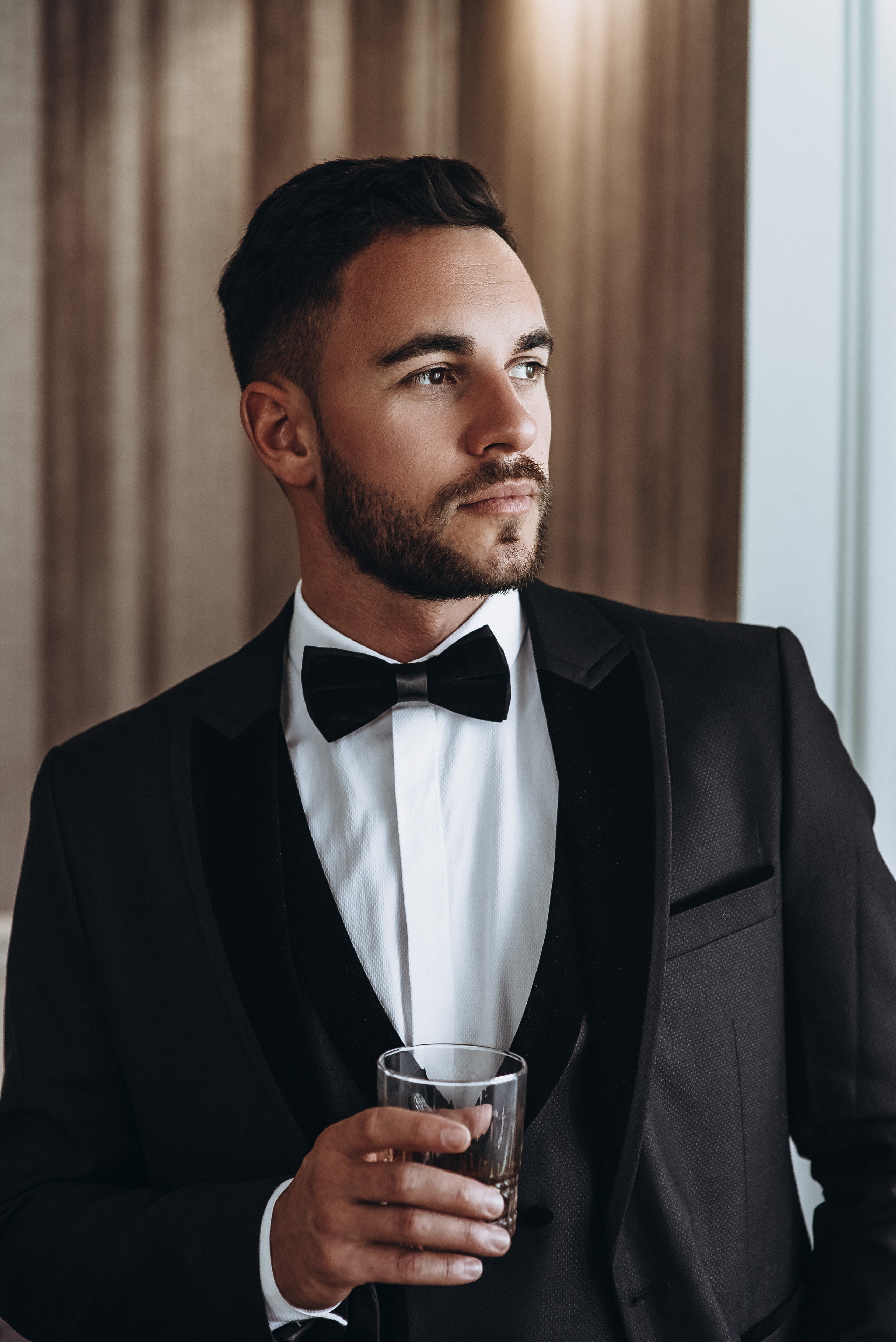 Тарас (наречений). Весільний та сімейний фотограф Україна