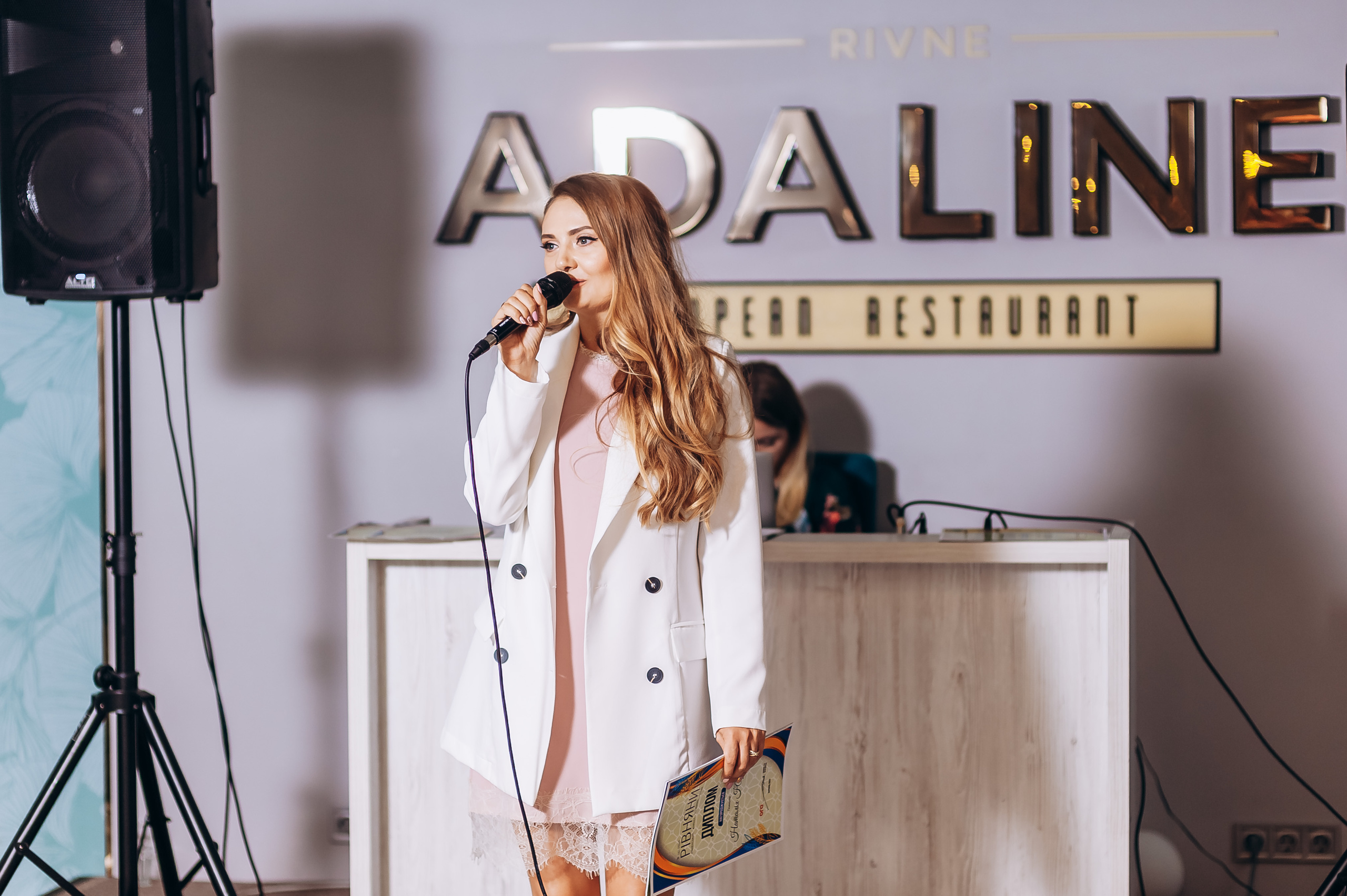 Журнал «Рівняни». Весільний та сімейний фотограф Україна