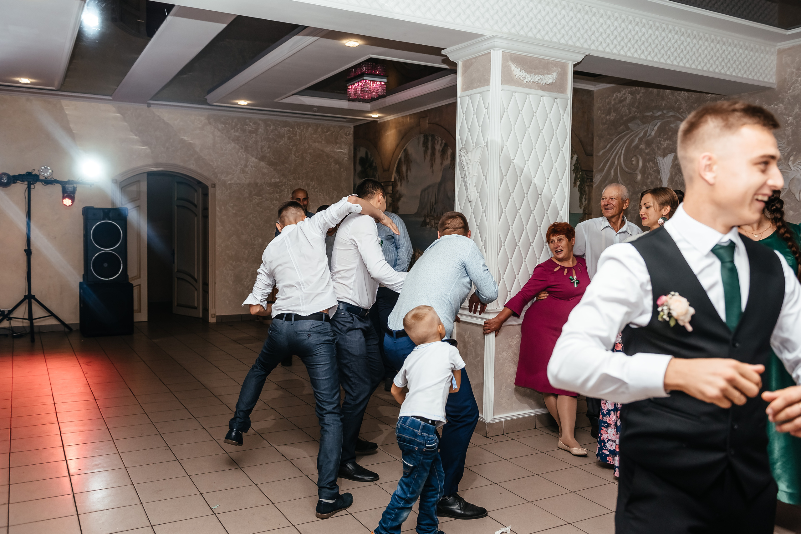 Весілля Тані та Валентина. Весільний та сімейний фотограф Україна