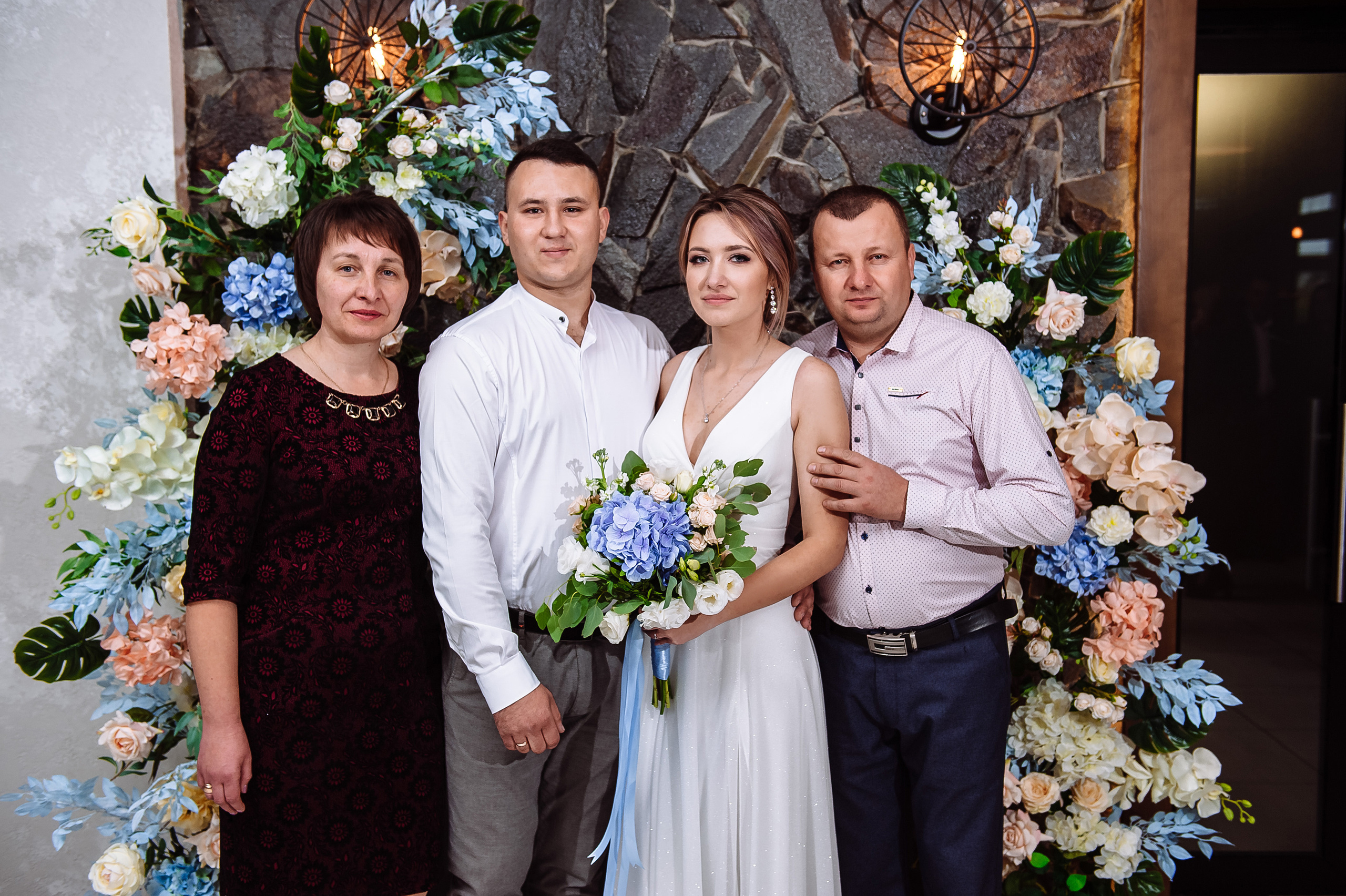 Весільна фотосесія. Весільний та сімейний фотограф Україна