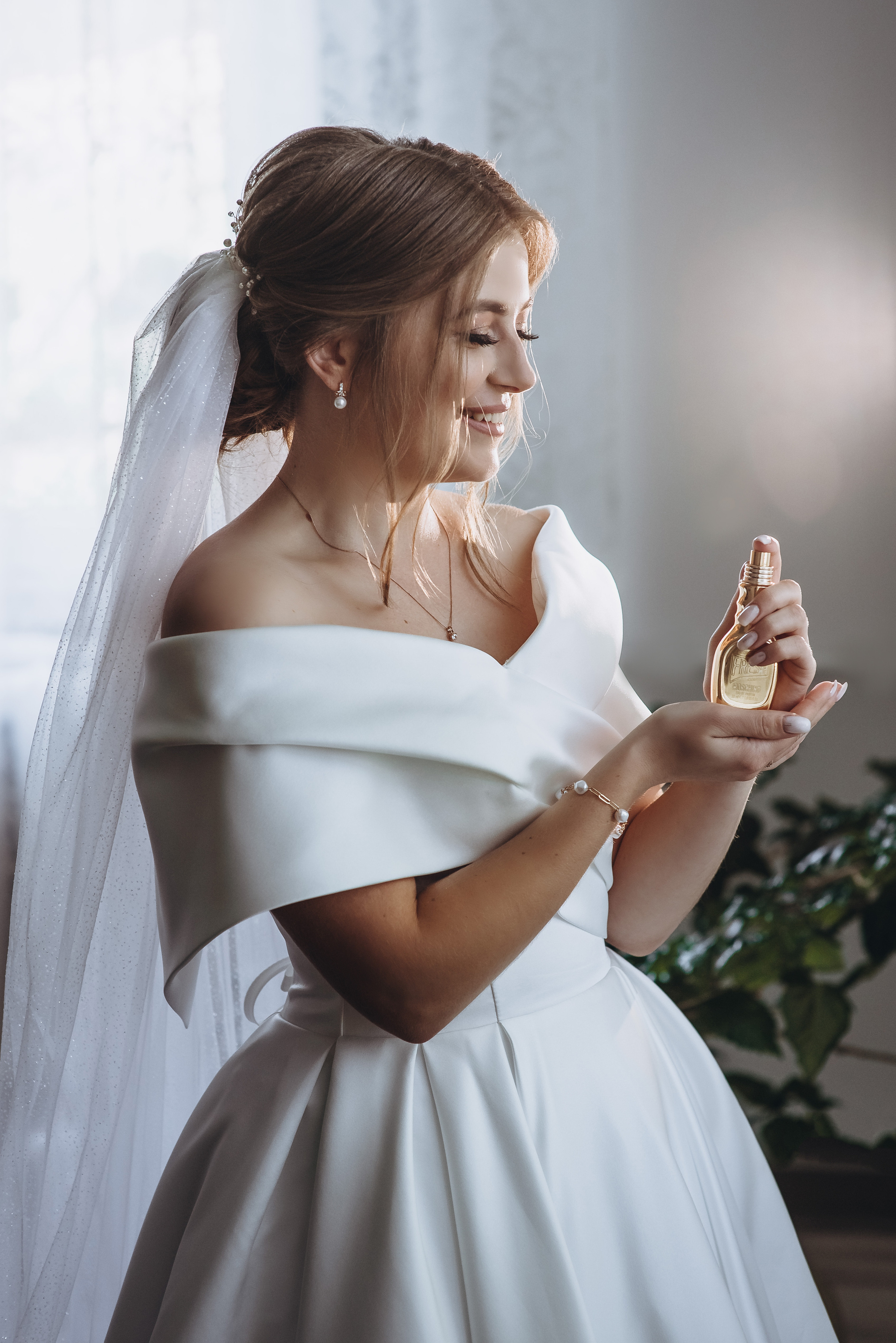 Мар*яна та Віталій (анонс). Весільний та сімейний фотограф Україна