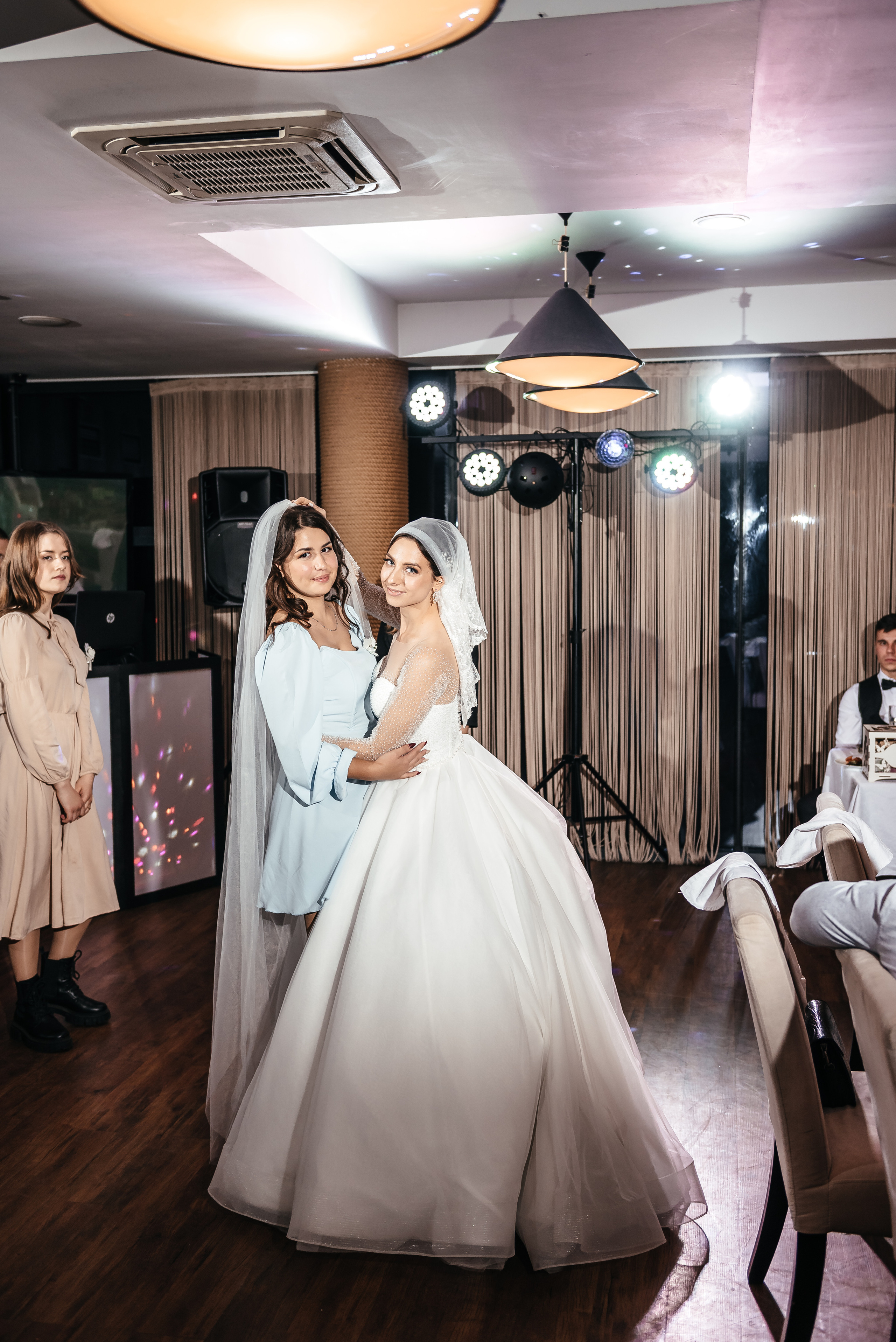 Юлія та Сергій (анонс). Весільний та сімейний фотограф Україна