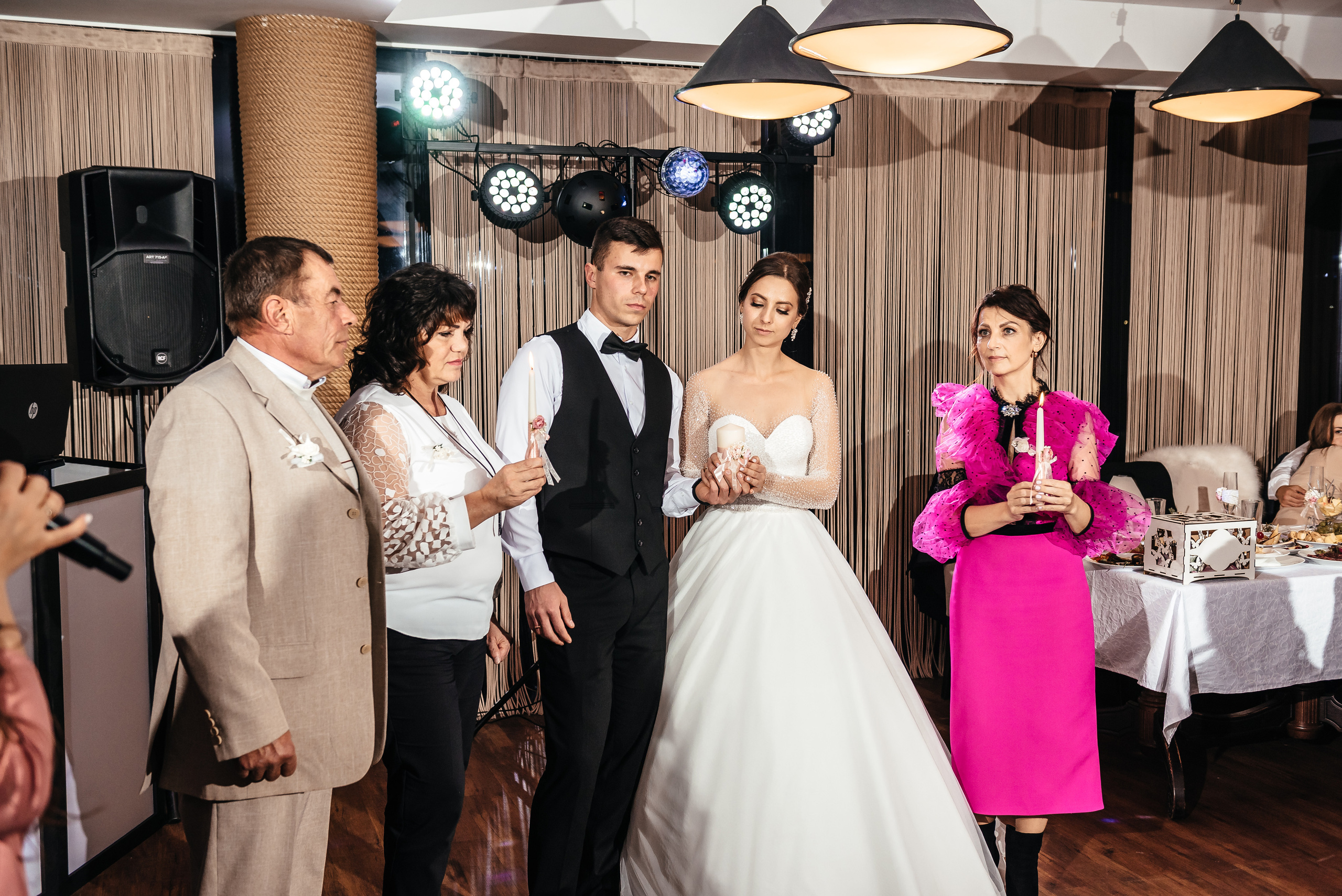 Юлія та Сергій (анонс). Весільний та сімейний фотограф Україна