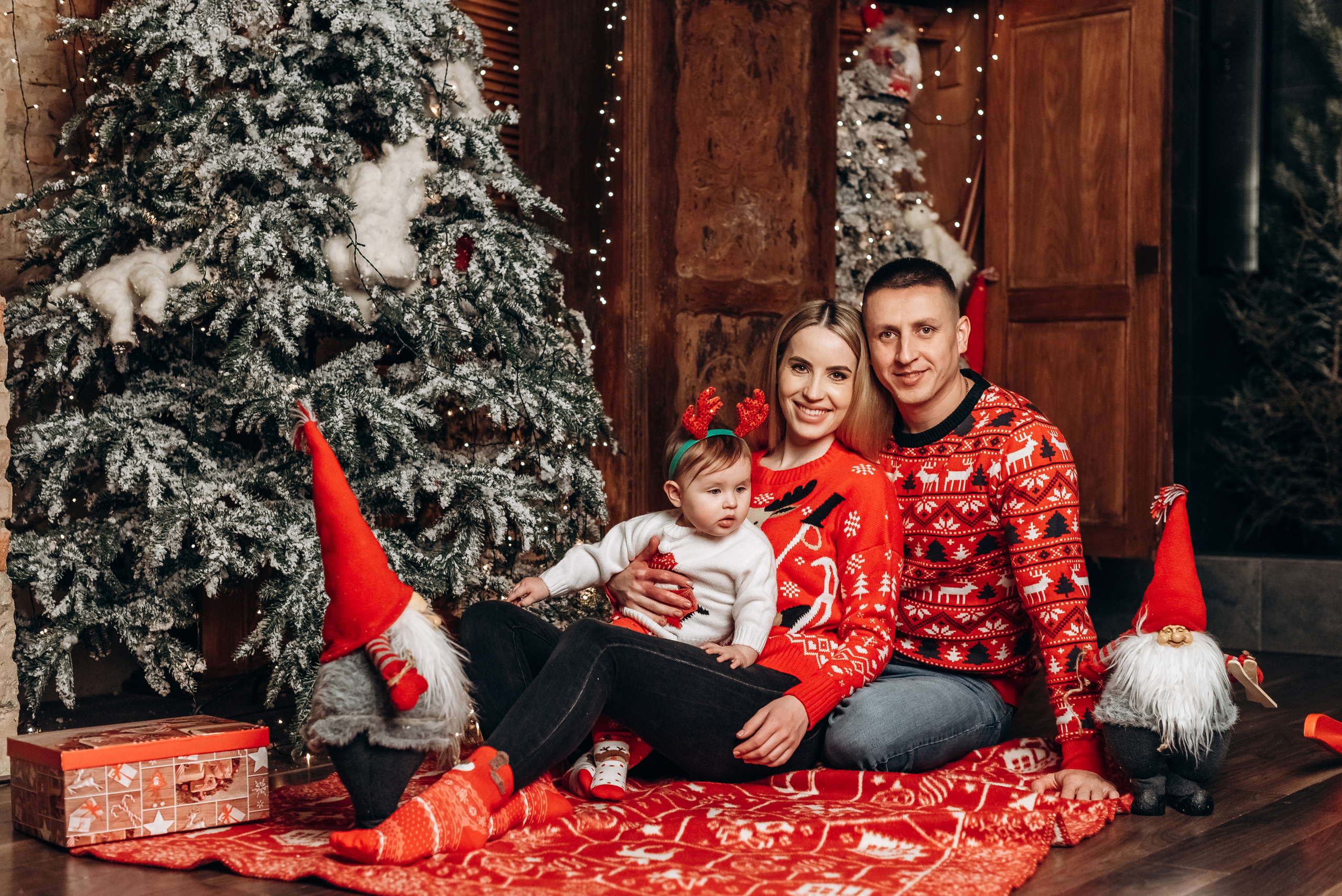 Новорічна та сімейн фотосесія. Весільний та сімейний фотограф Україна