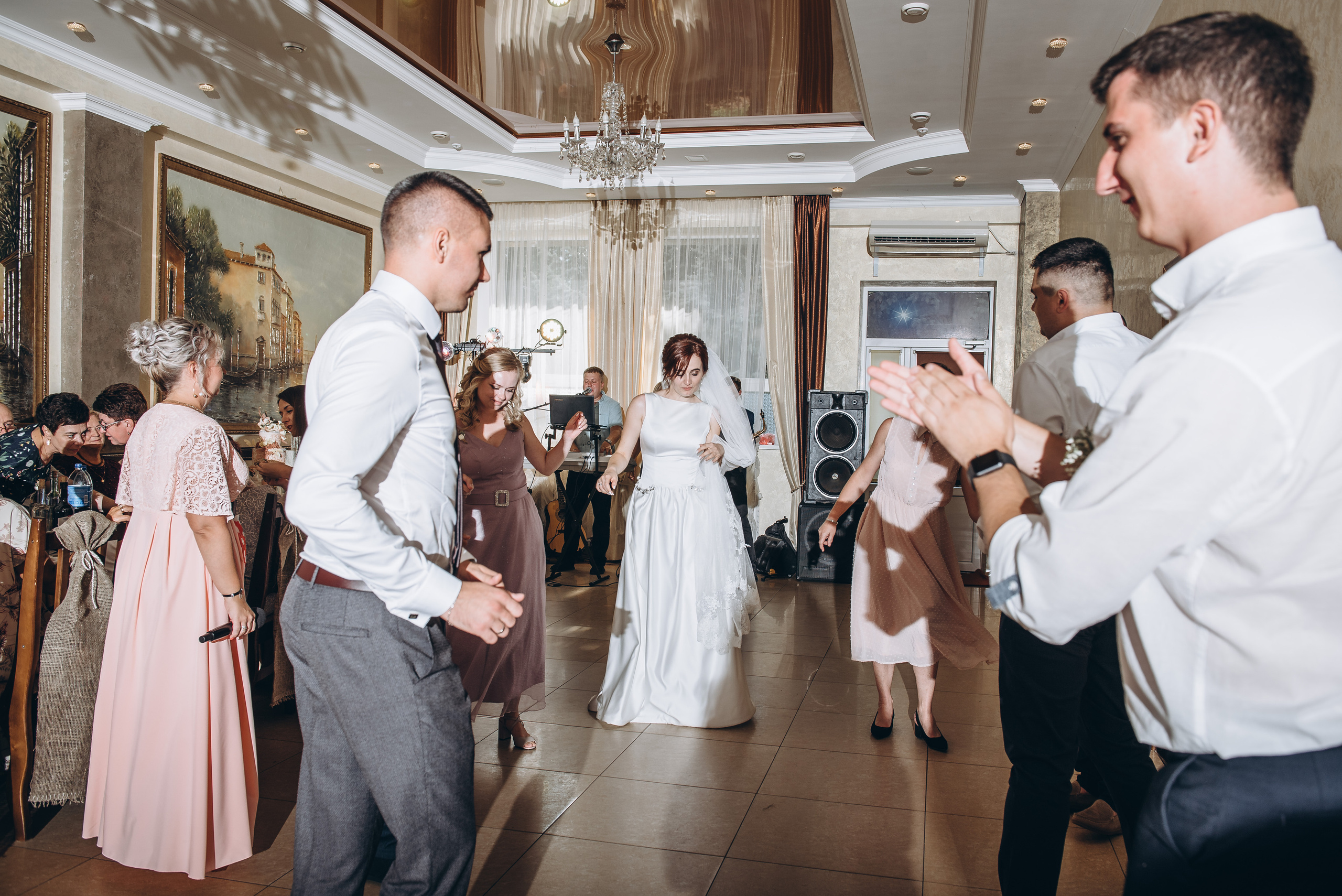 Весілля Юліі та Вови. Весільний та сімейний фотограф Україна