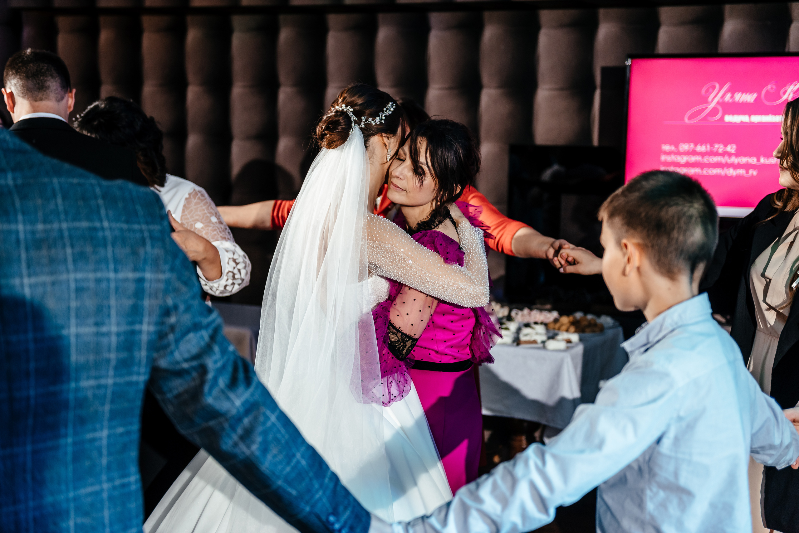 Юлія та Сергій (анонс). Весільний та сімейний фотограф Україна