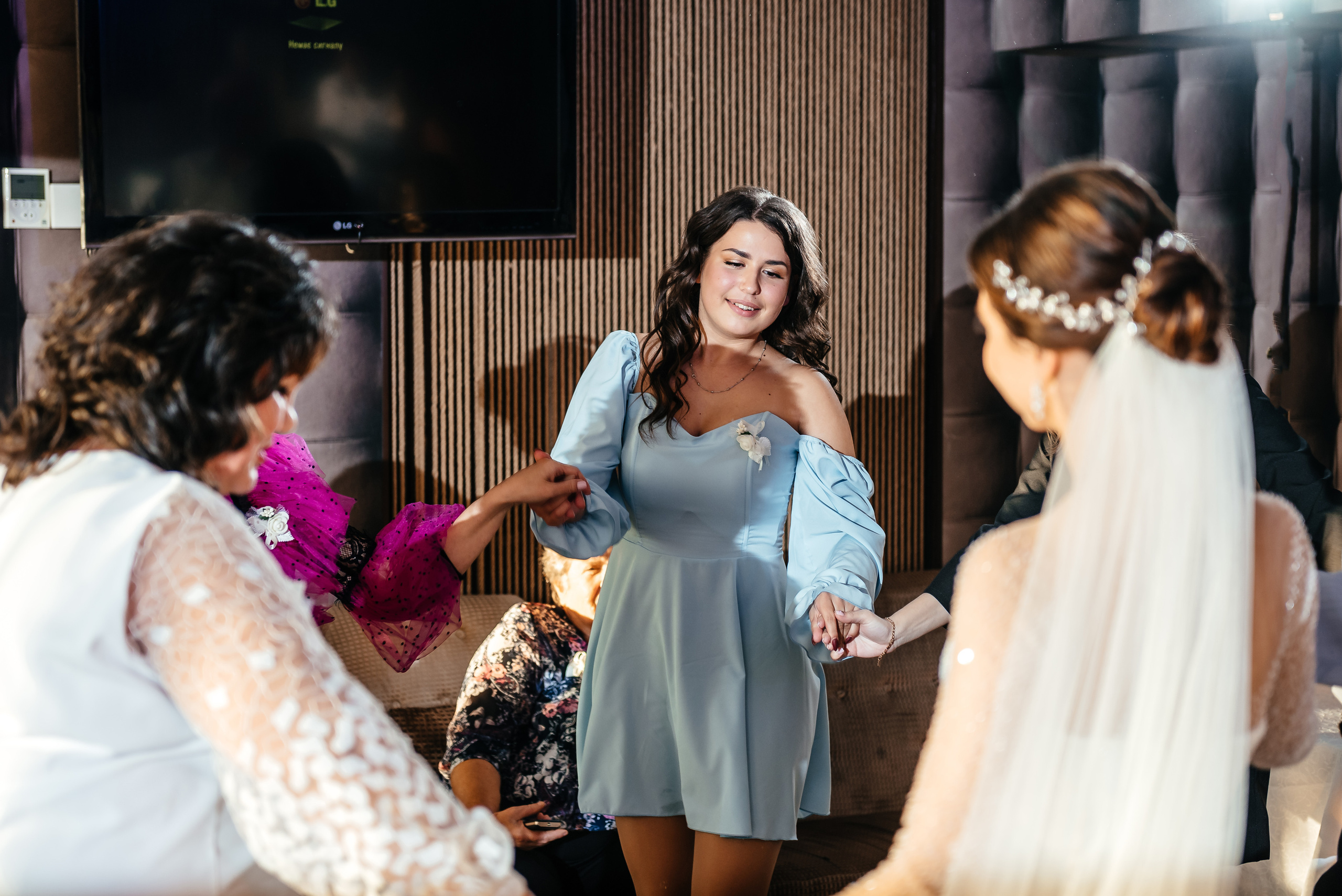 Юлія та Сергій (анонс). Весільний та сімейний фотограф Україна