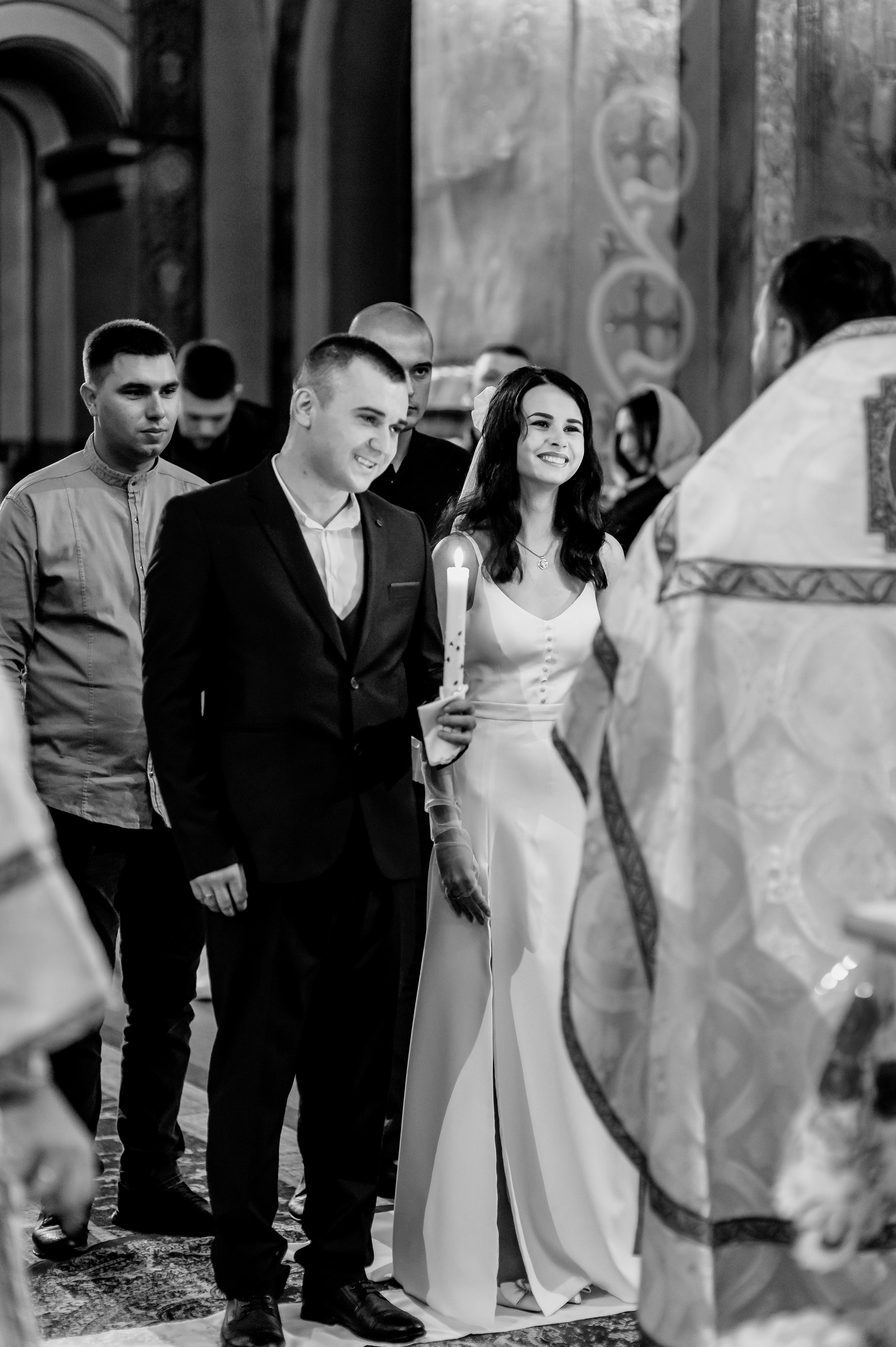 Вінчання Вікторіі та Валерія. Весільний та сімейний фотограф Україна