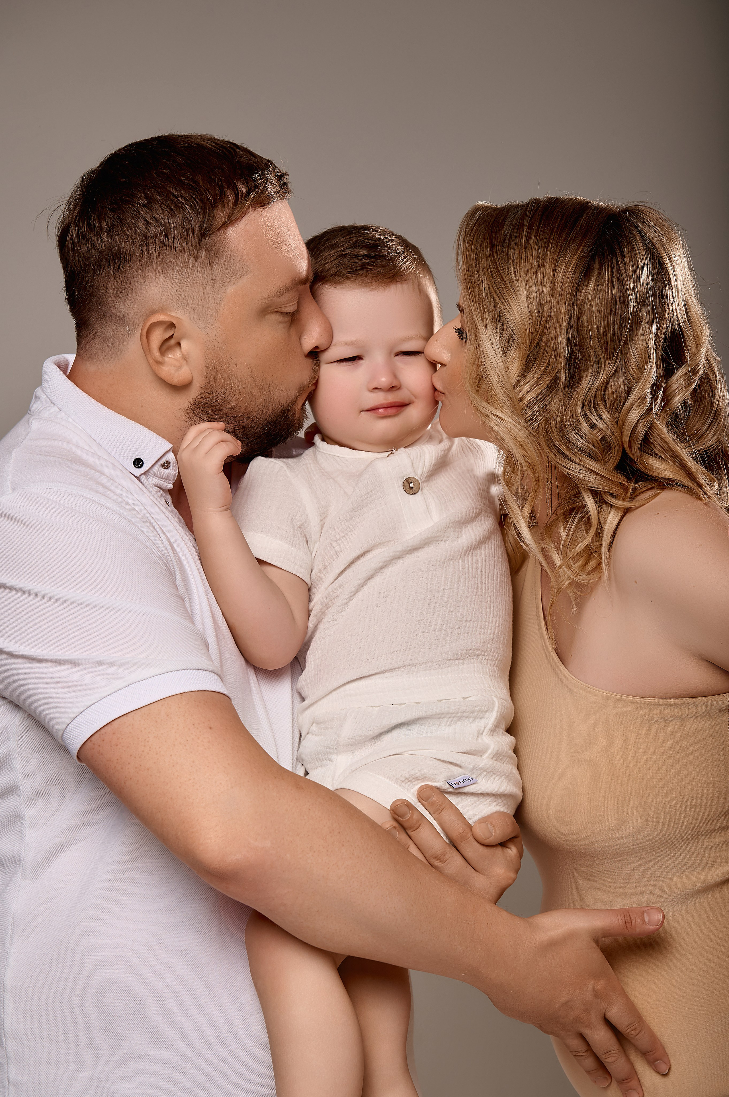 Вагітність. Весільний та сімейний фотограф Україна