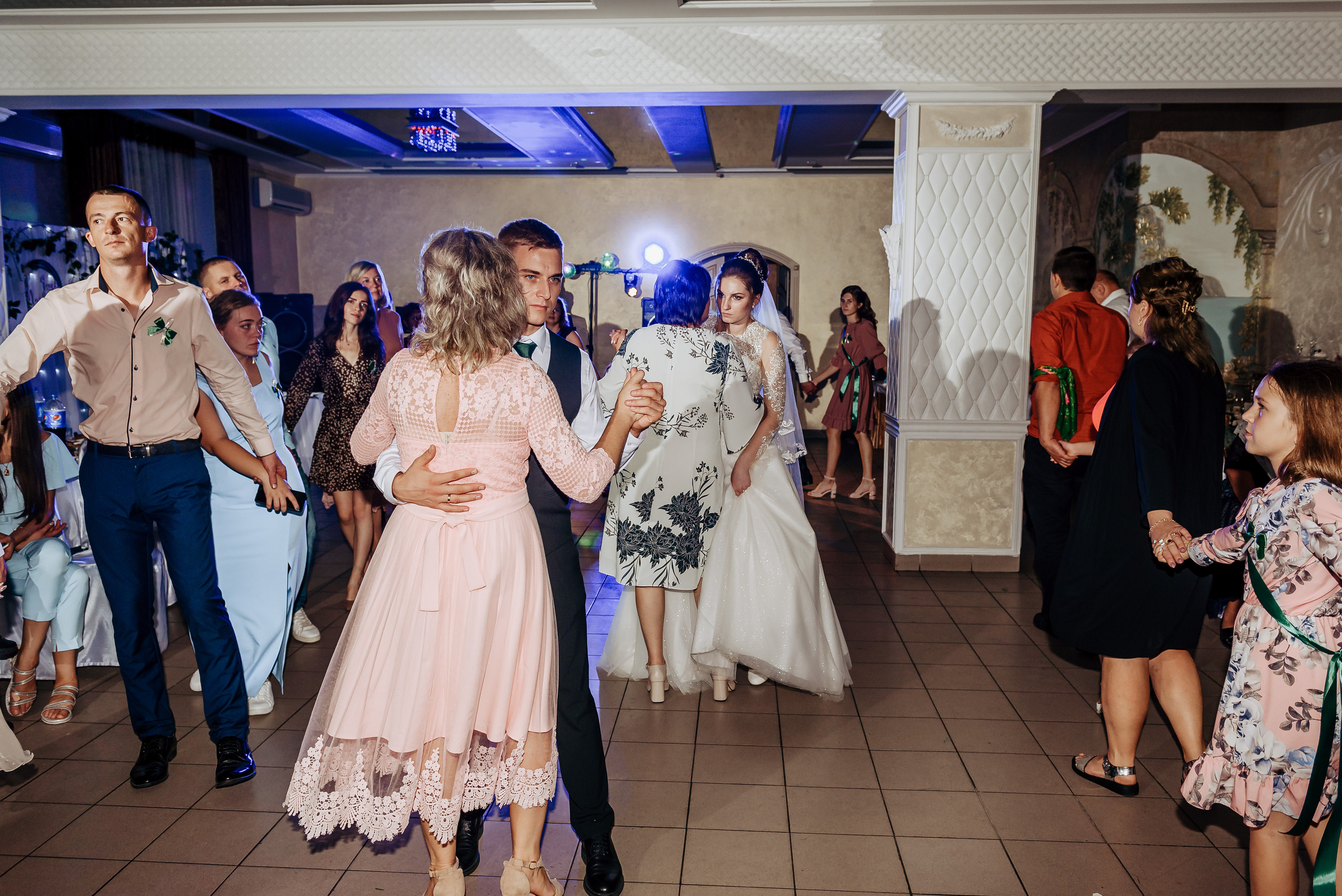 Весілля Тані та Валентина. Весільний та сімейний фотограф Україна