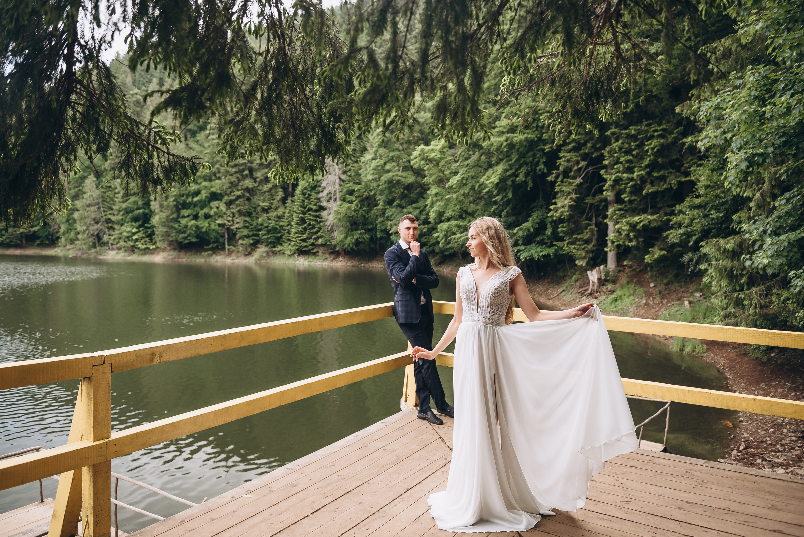 Історія кохання Ані та Максима озеро Синевір. Весільний та сімейний фотограф Україна