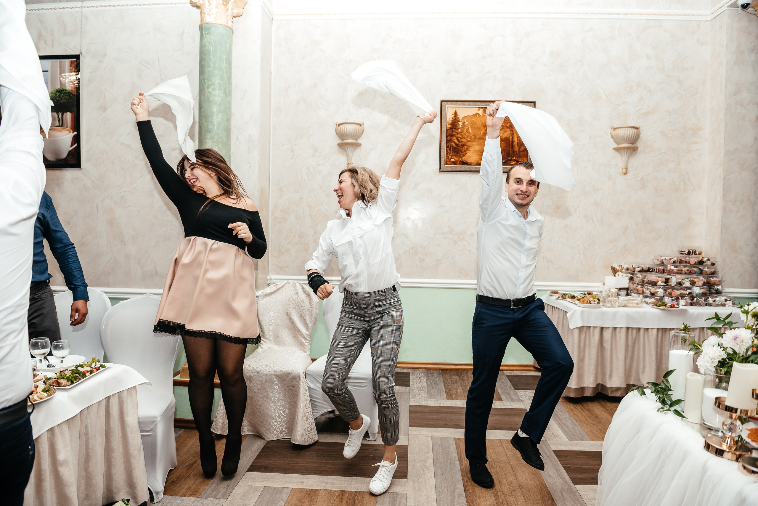 Аня та Кирил весілля. Весільний та сімейний фотограф Україна