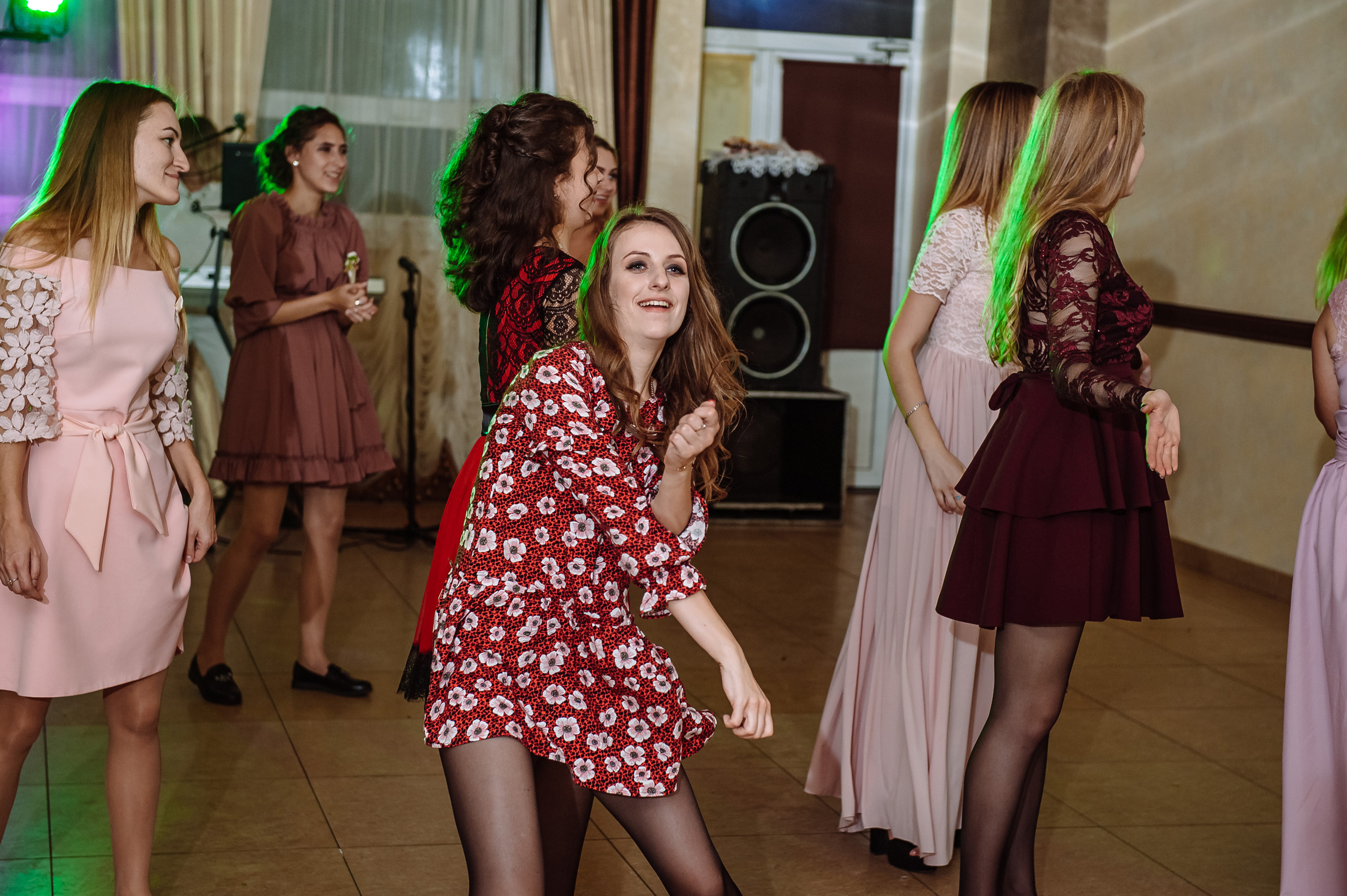 Весільна фотосесія. Весільний та сімейний фотограф Україна