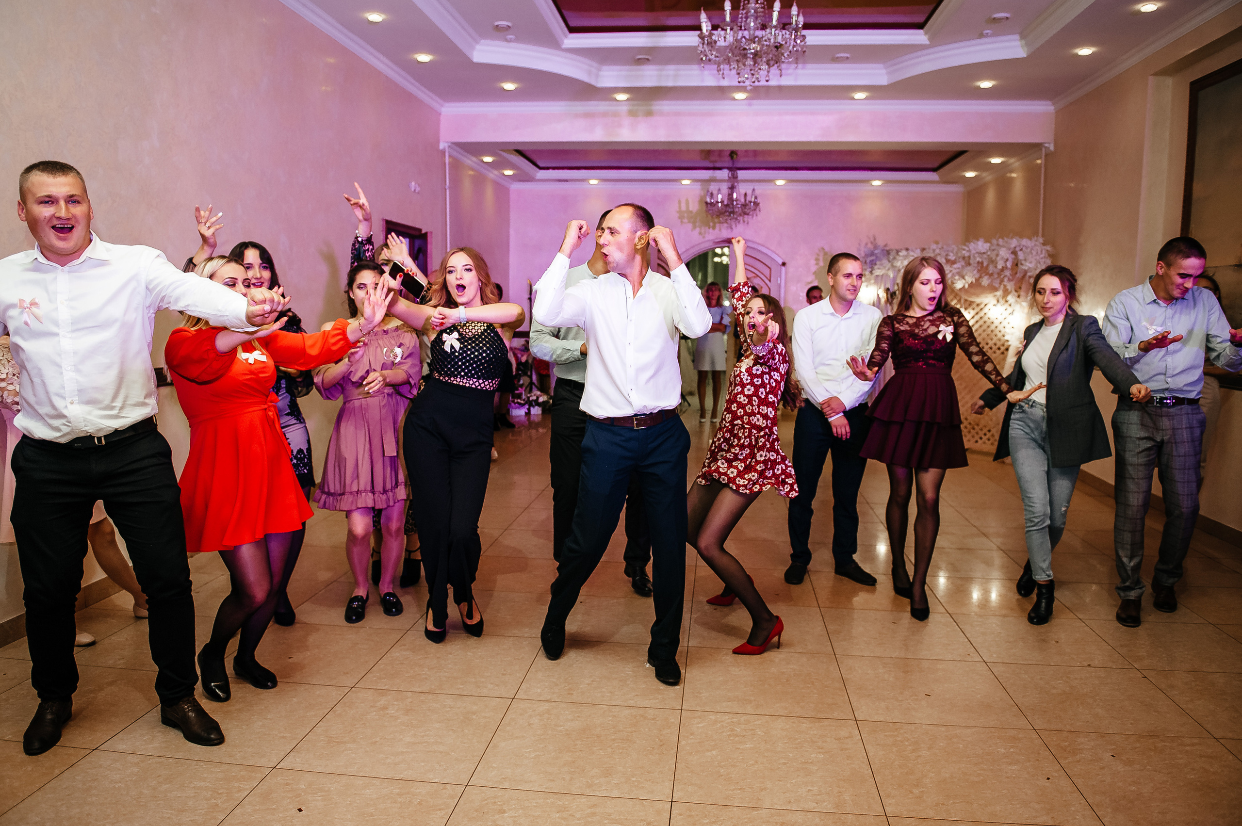 Весільна фотосесія. Весільний та сімейний фотограф Україна