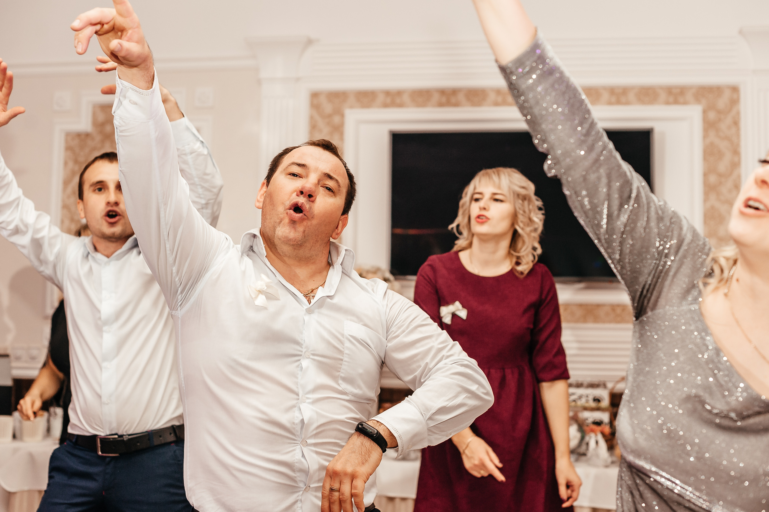 Аня та Кирил весілля. Весільний та сімейний фотограф Україна