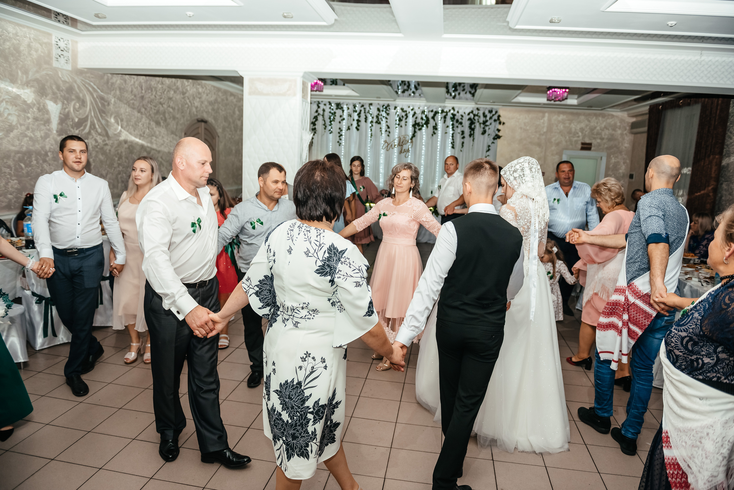 Весілля Тані та Валентина. Весільний та сімейний фотограф Україна