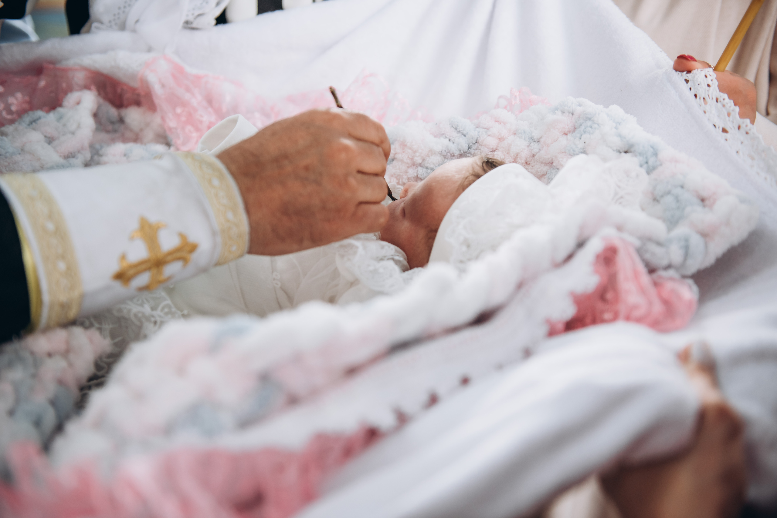 Таінство хрещення. Весільний та сімейний фотограф Україна