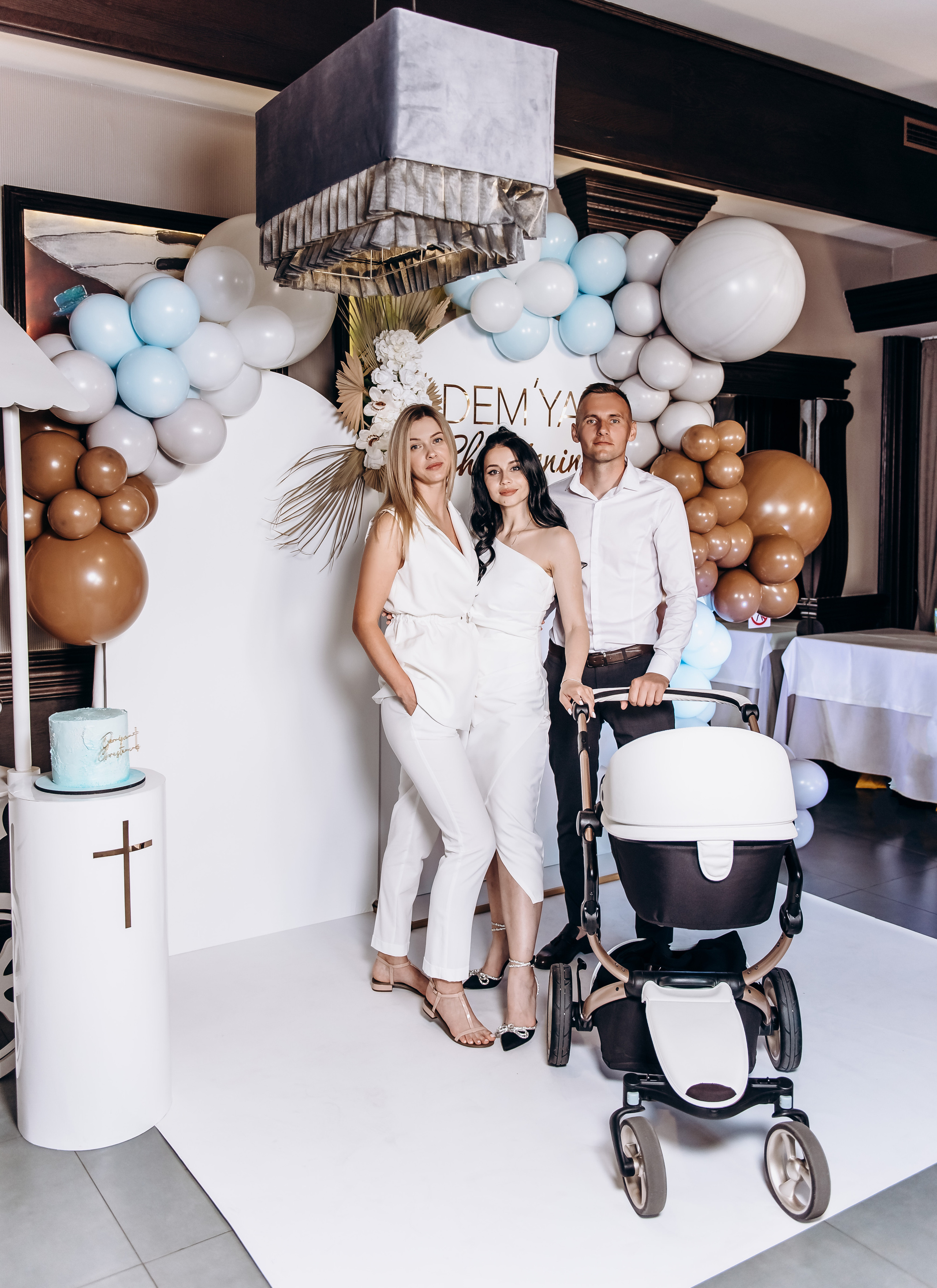 Хрещення Дем"яна. Весільний та сімейний фотограф Україна