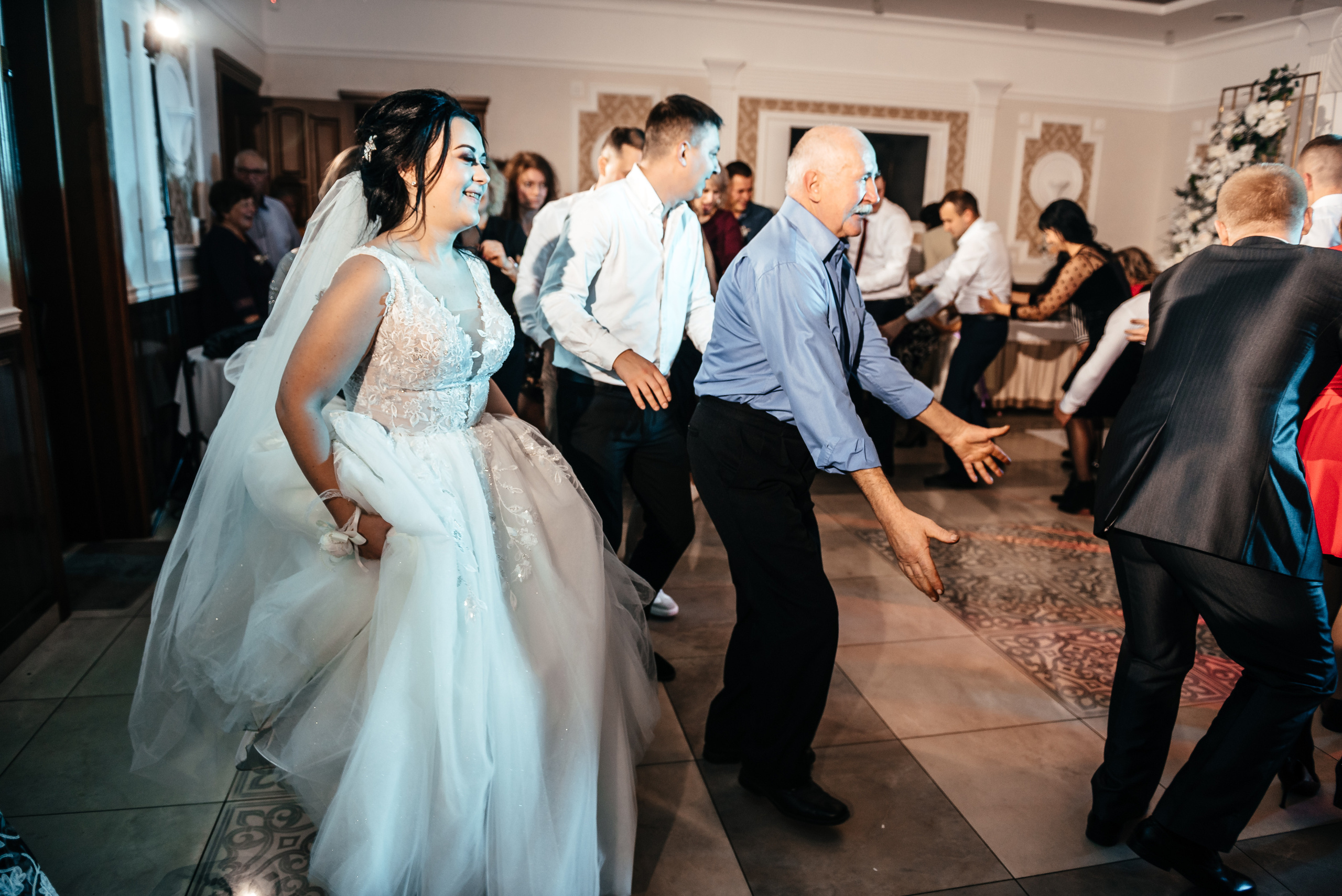 Аня та Кирил весілля. Весільний та сімейний фотограф Україна