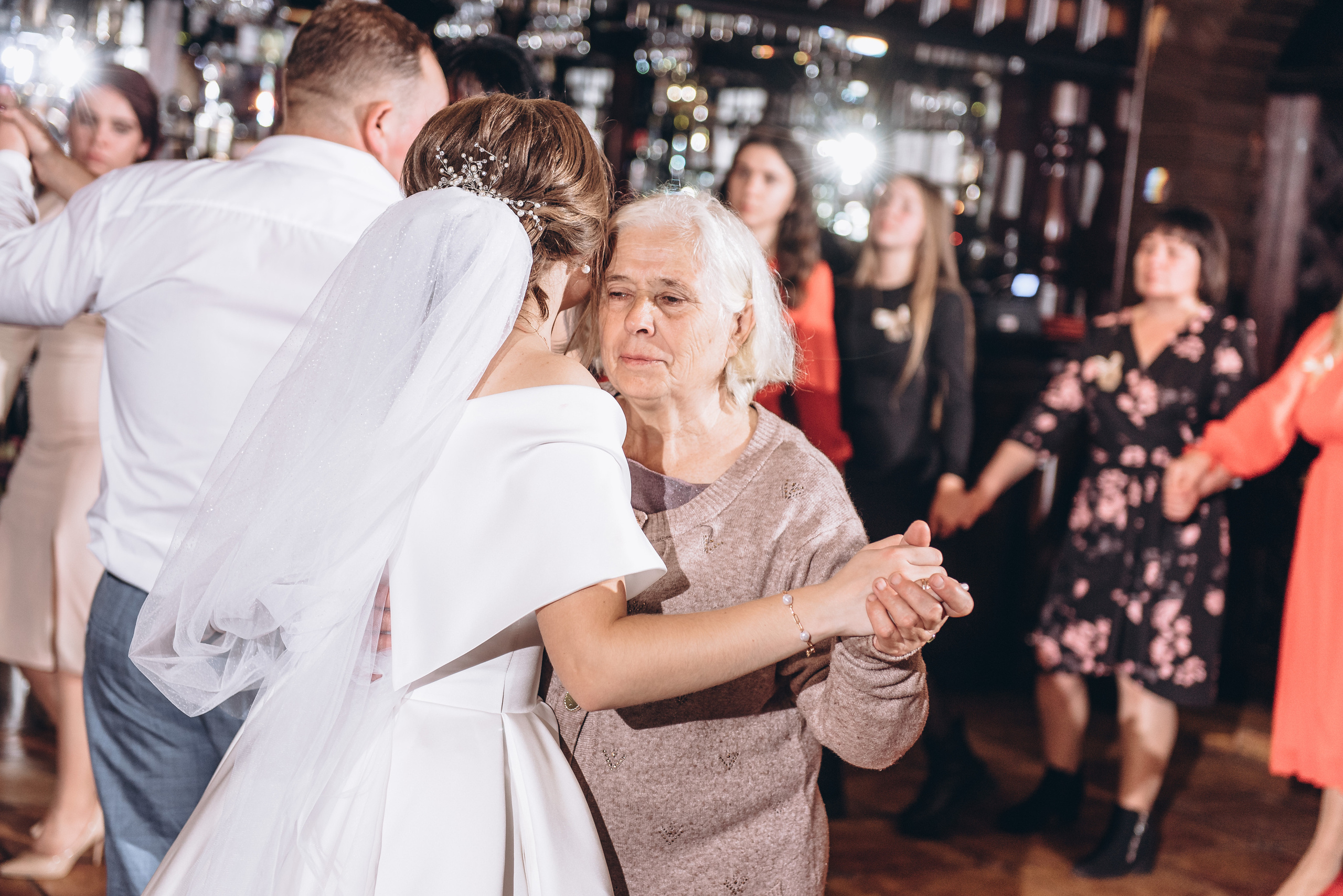 Весілля Марьяни та Віталія. Весільний та сімейний фотограф Україна
