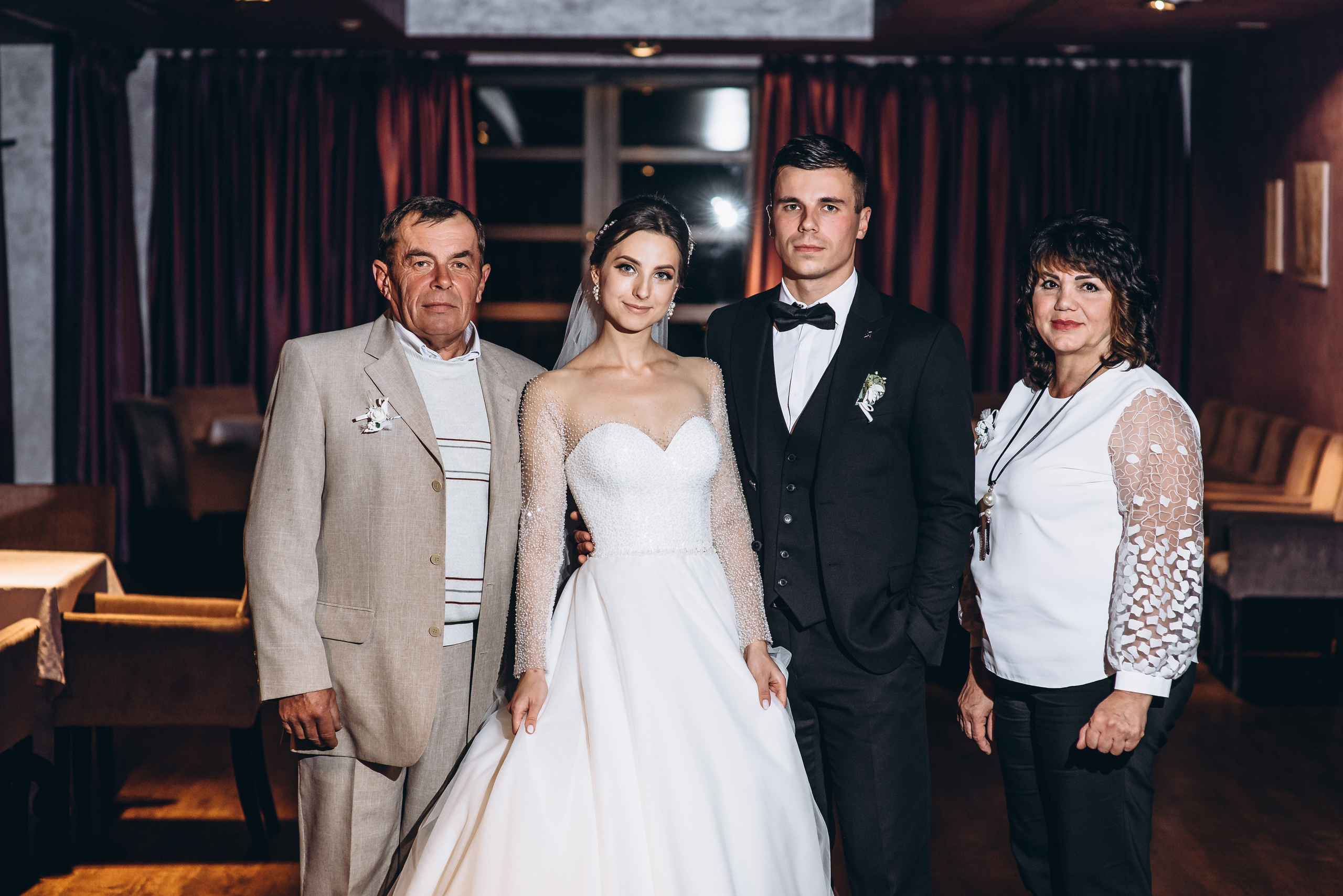 Юлія та Сергій (анонс). Весільний та сімейний фотограф Україна