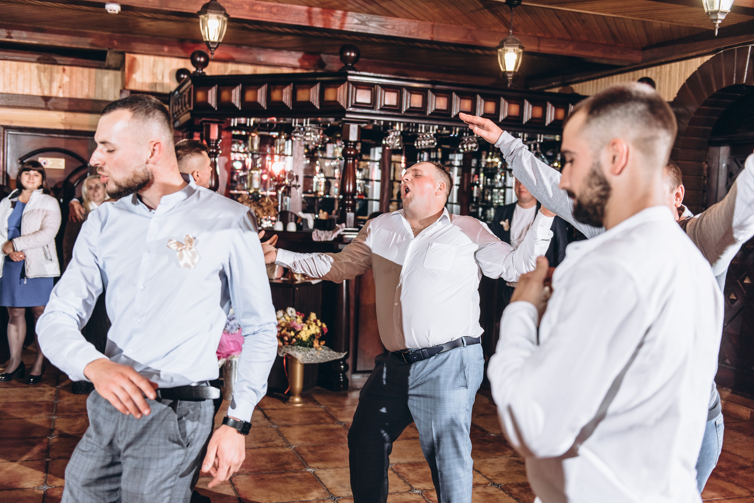 Весілля Марьяни та Віталія. Весільний та сімейний фотограф Україна