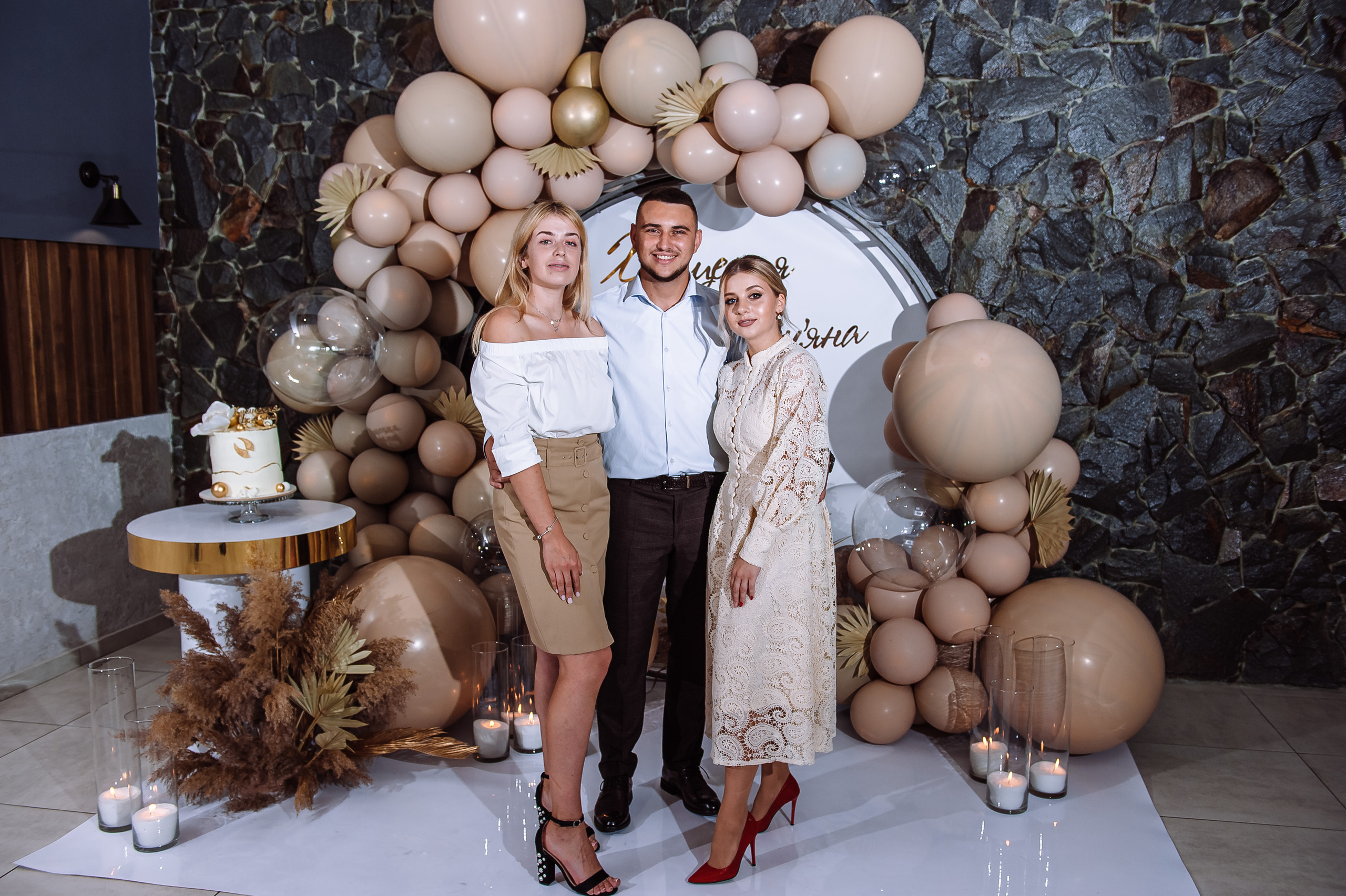 Таінство хрещення. Весільний та сімейний фотограф Україна