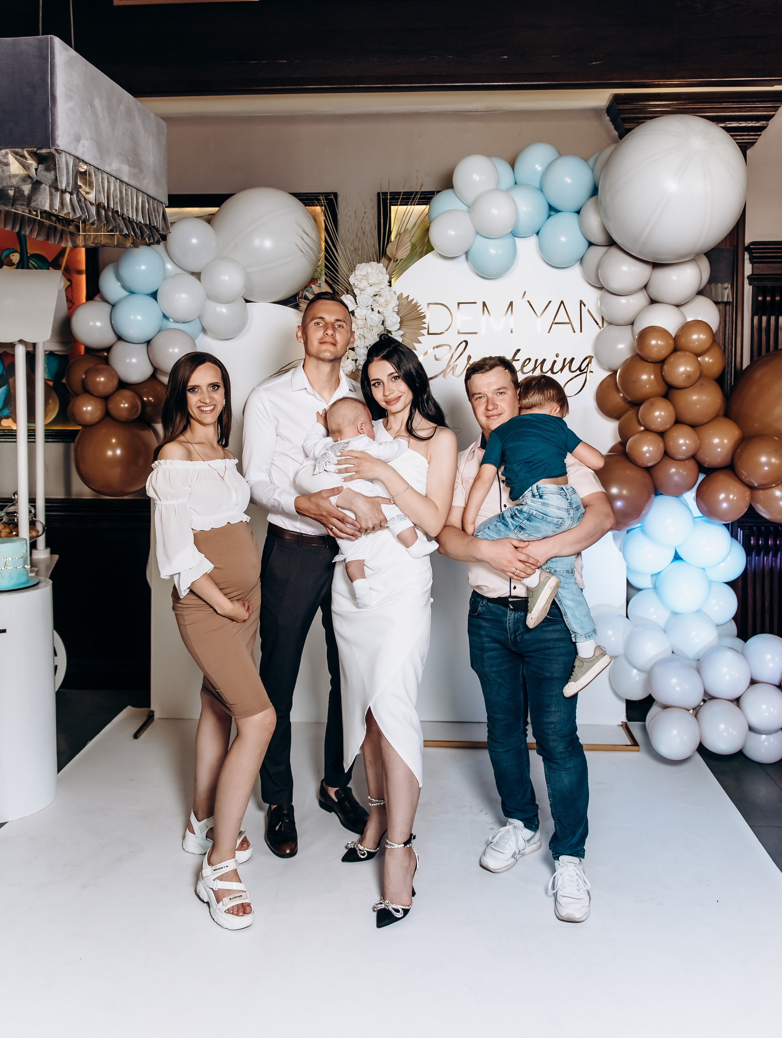 Хрещення Дем"яна. Весільний та сімейний фотограф Україна