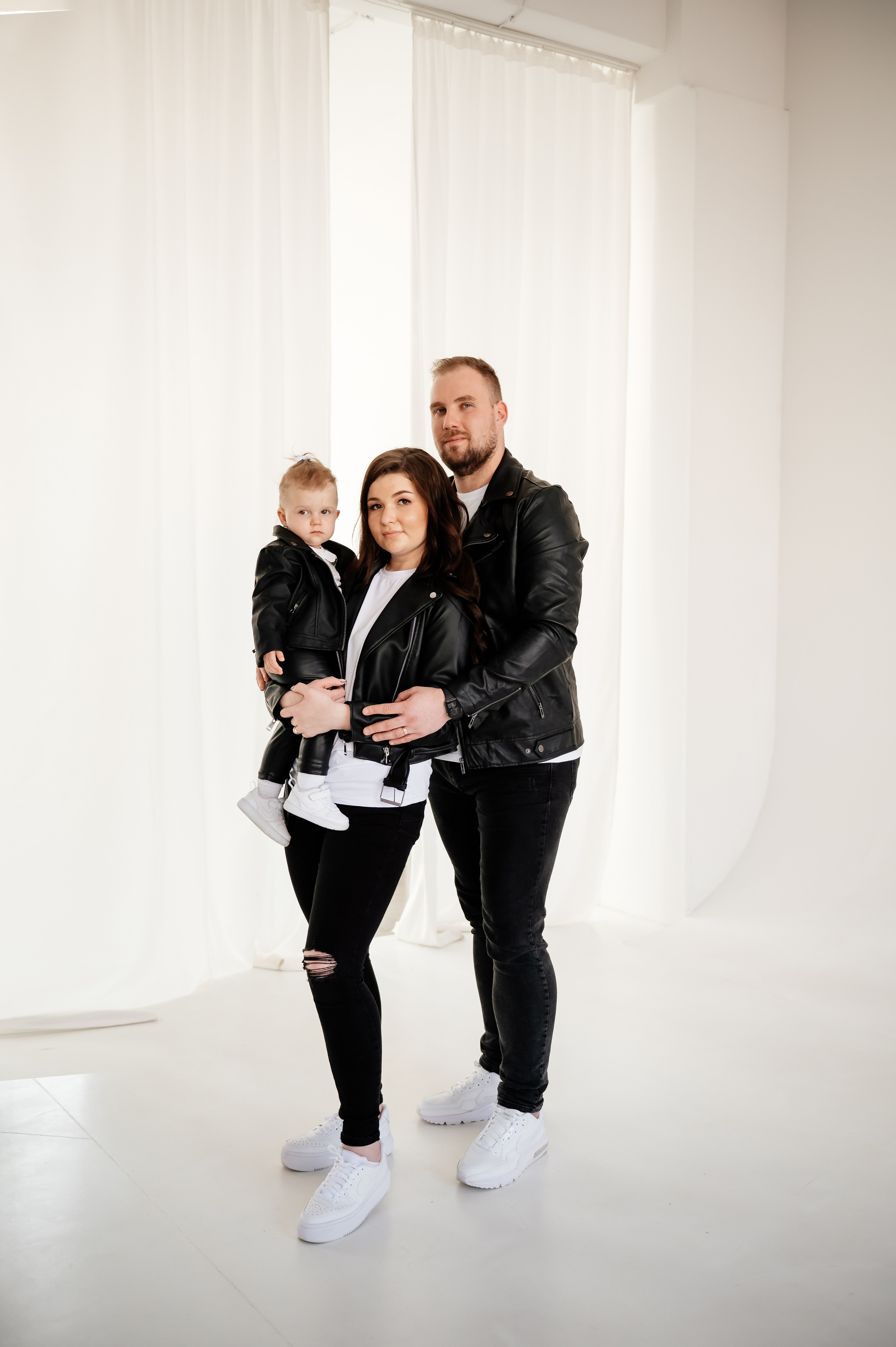 Віка сімейна. Весільний та сімейний фотограф Україна