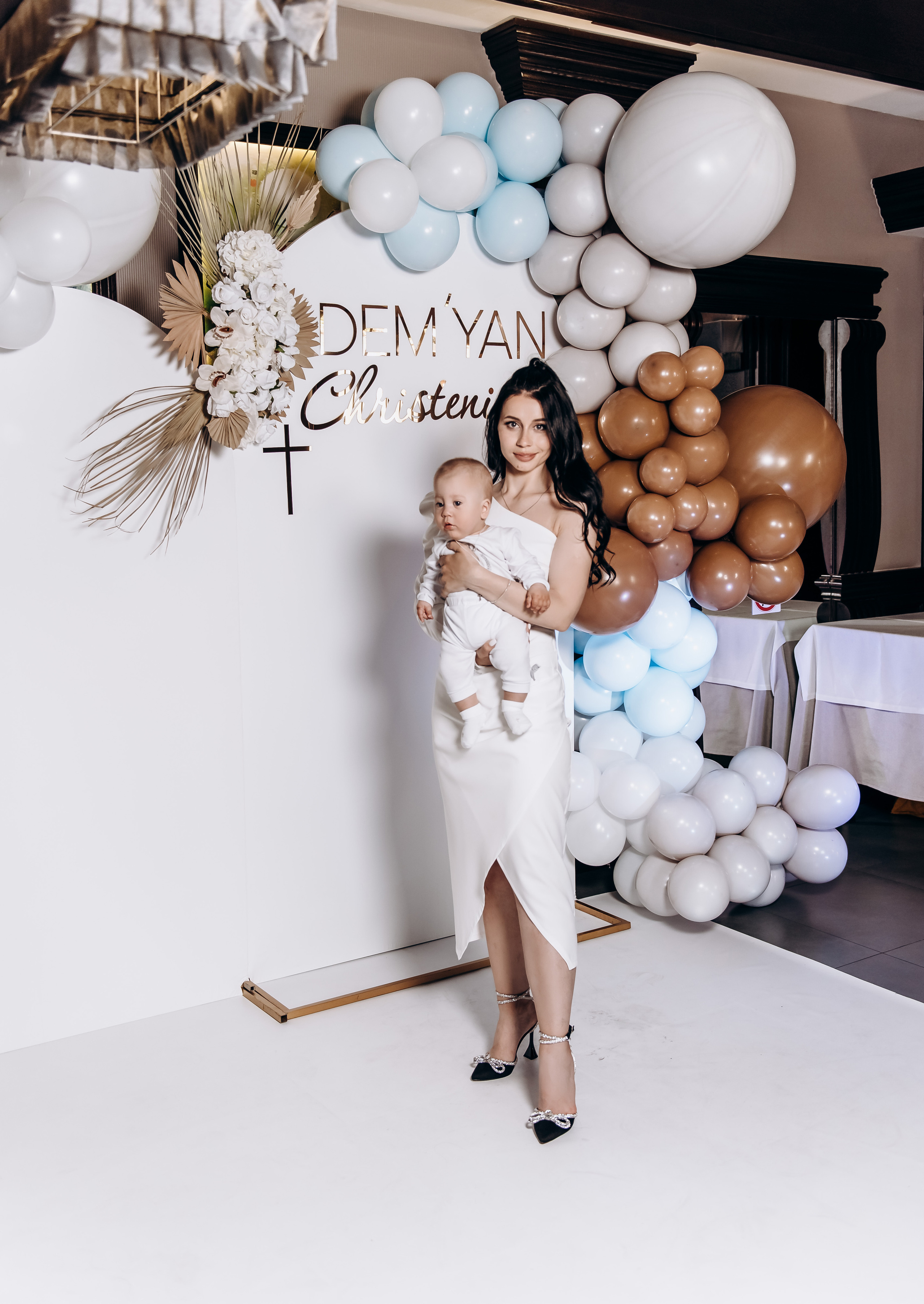 Хрещення Дем"яна. Весільний та сімейний фотограф Україна