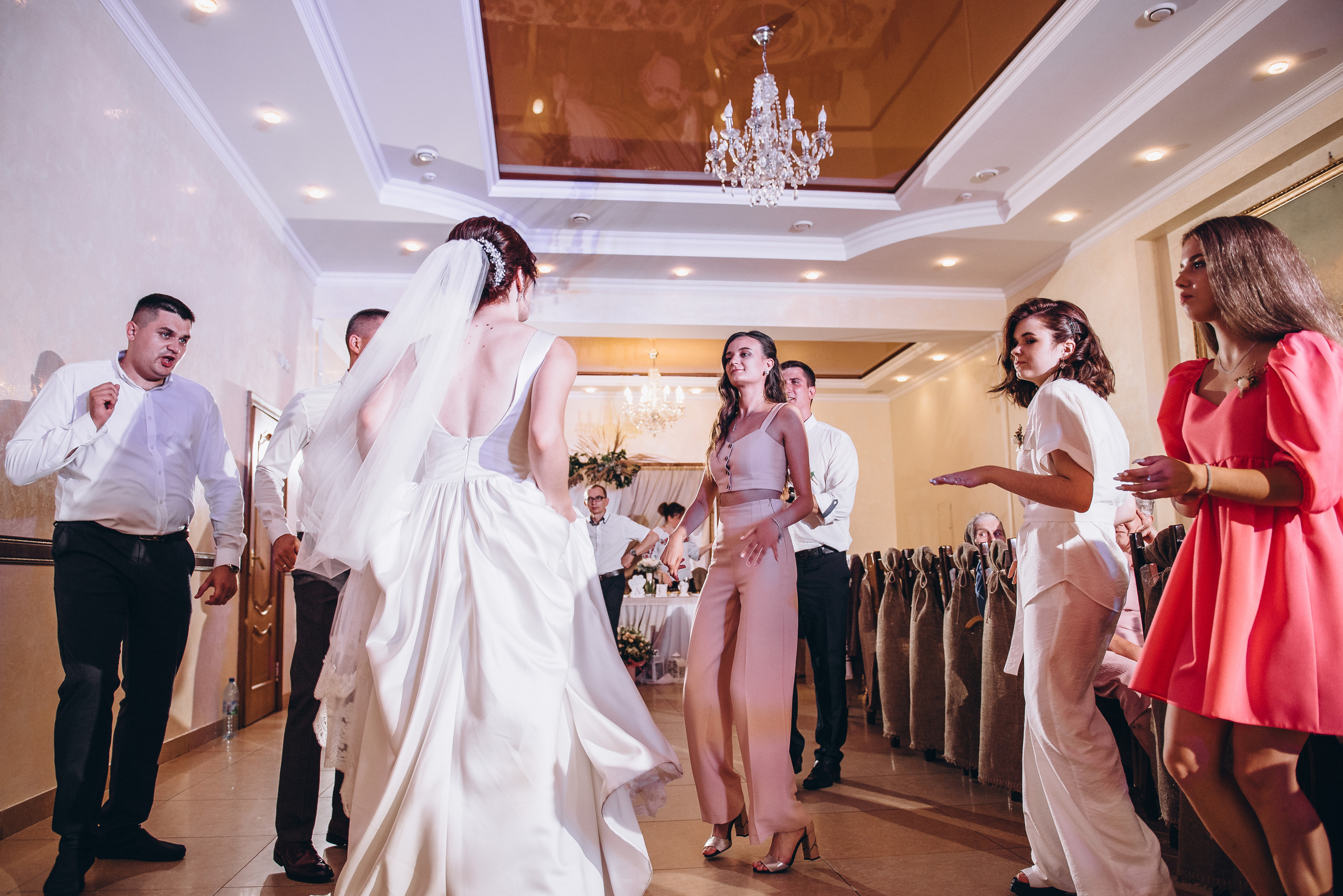 Весілля Юліі та Вови. Весільний та сімейний фотограф Україна