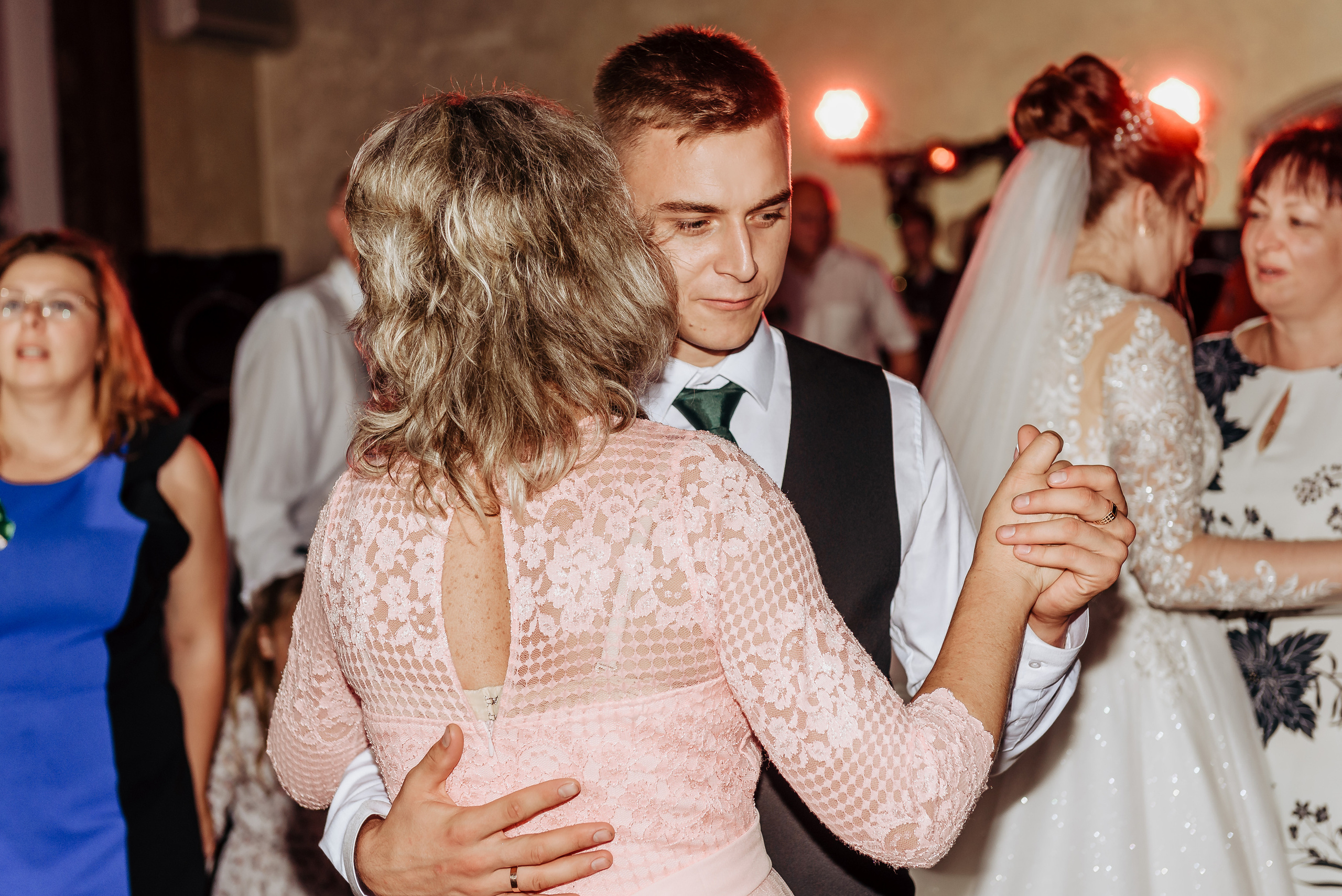 Весілля Тані та Валентина. Весільний та сімейний фотограф Україна