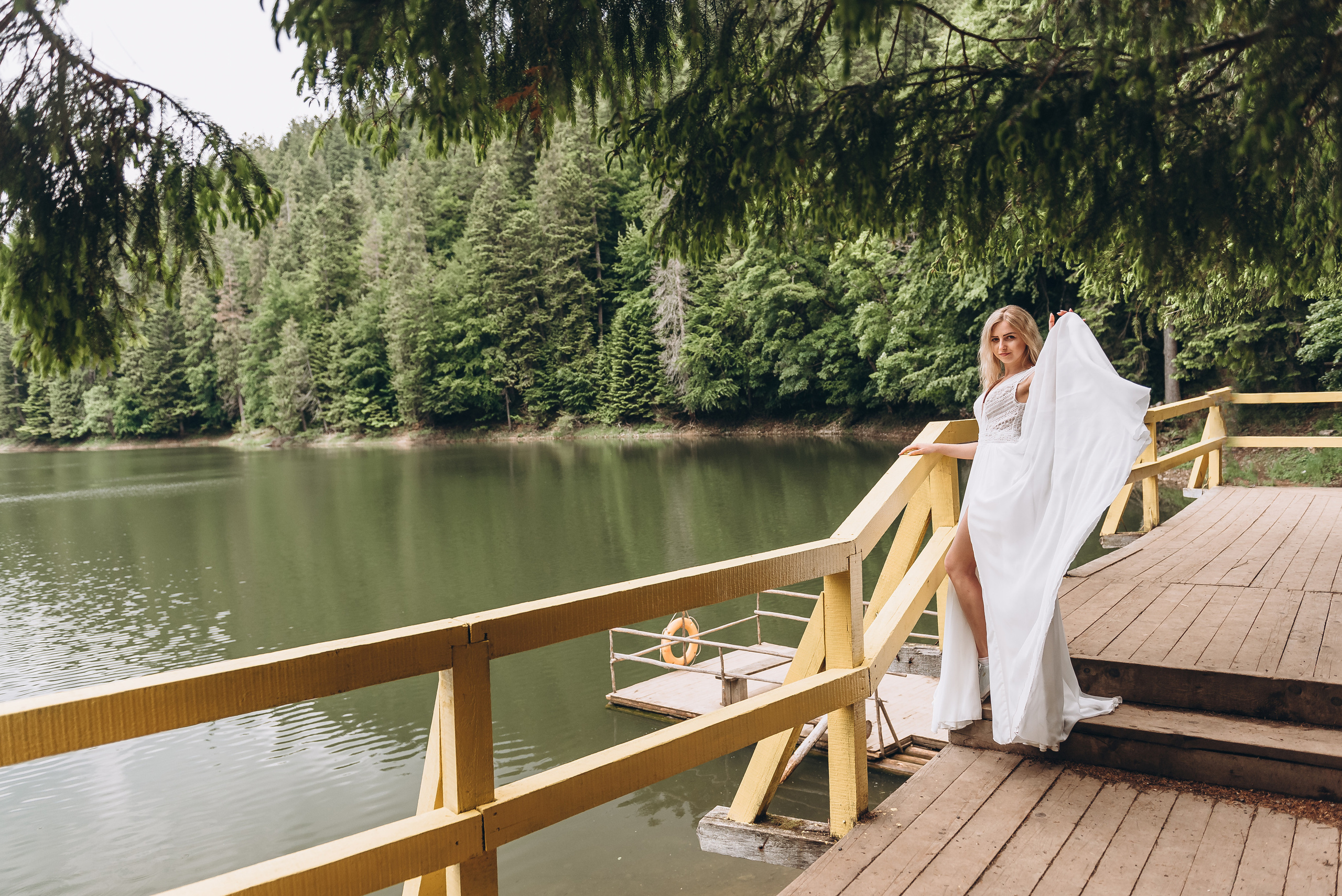 Історія кохання Ані та Максима озеро Синевір. Весільний та сімейний фотограф Україна