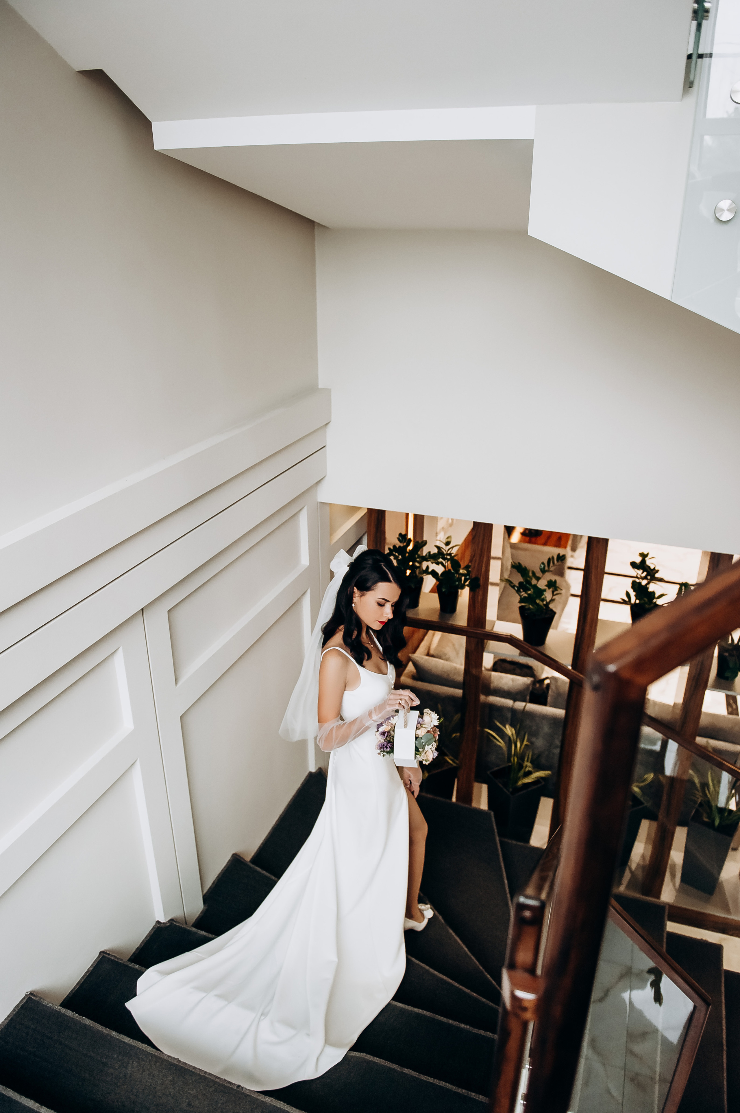 Вінчання Вікторіі та Валерія. Весільний та сімейний фотограф Україна